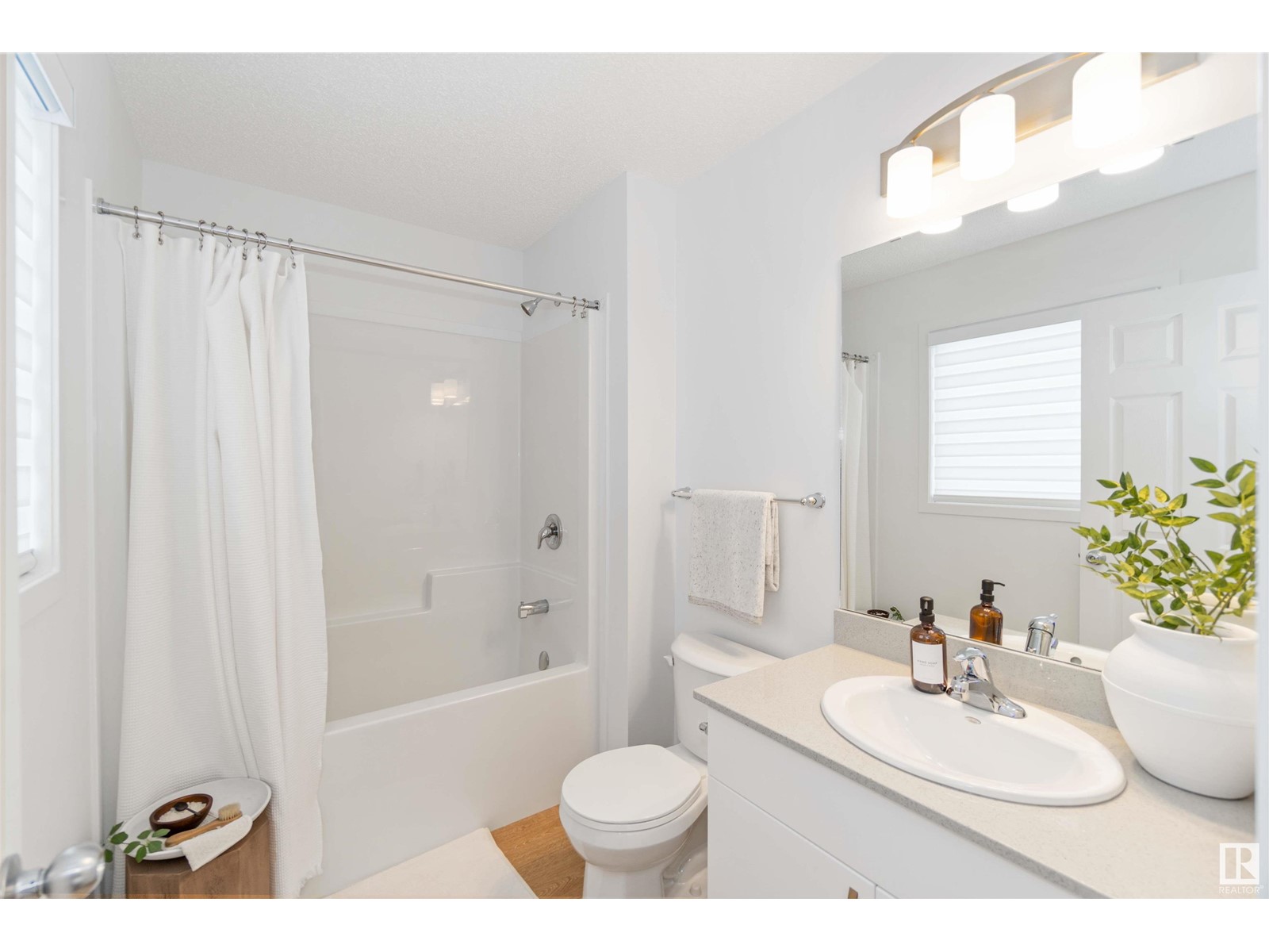 849 Cy Becker Dr Nw, Edmonton, Alberta  T5Y 3P6 - Photo 35 - E4418725