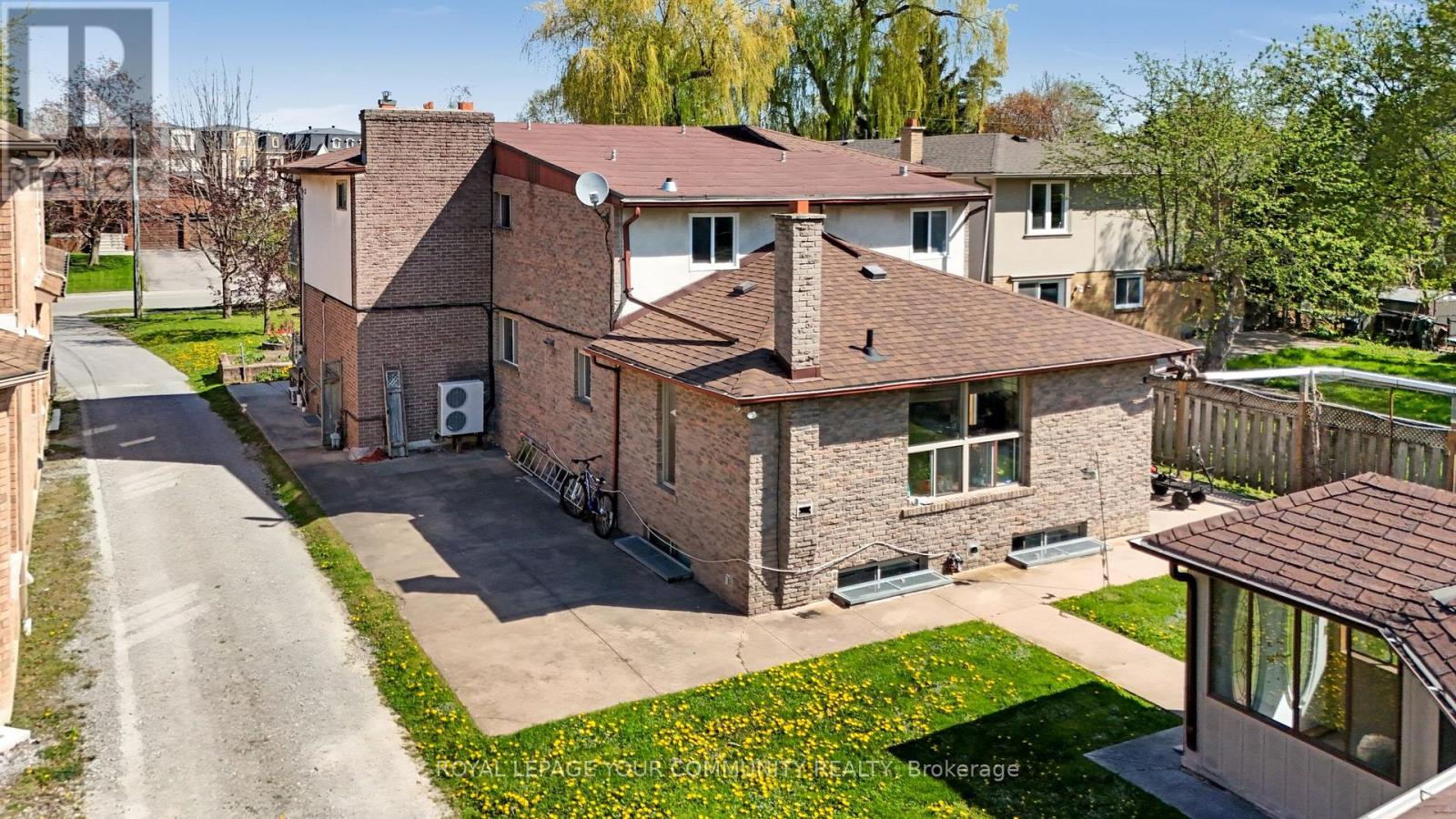 197 Douglas Road, Richmond Hill (Oak Ridges Lake Wilcox), Ontario  L4E 3H5 - Photo 14 - N12145821