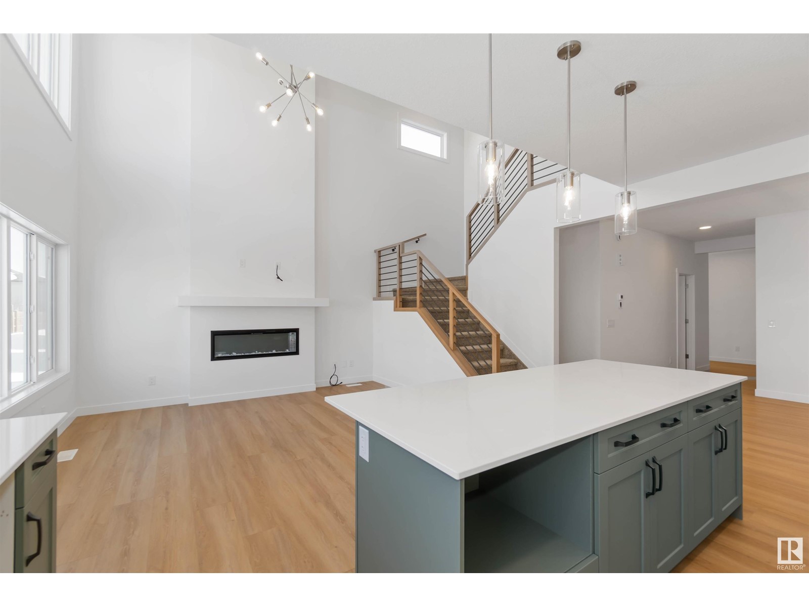 Property at 20 SPRINGBROOK WD image 1