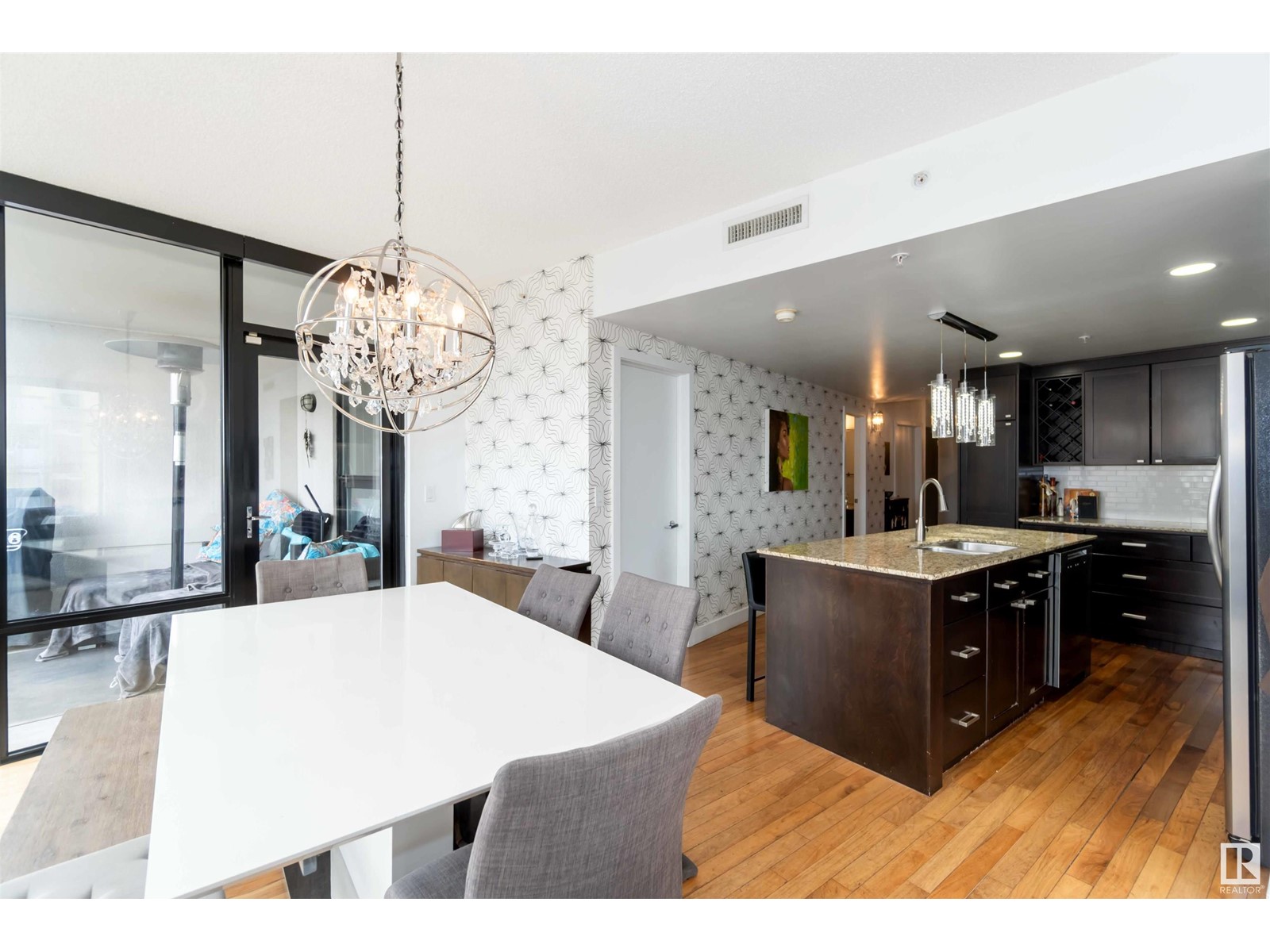 #504 10028 119 St Nw, Edmonton, Alberta  T5K 1Y8 - Photo 14 - E4430825