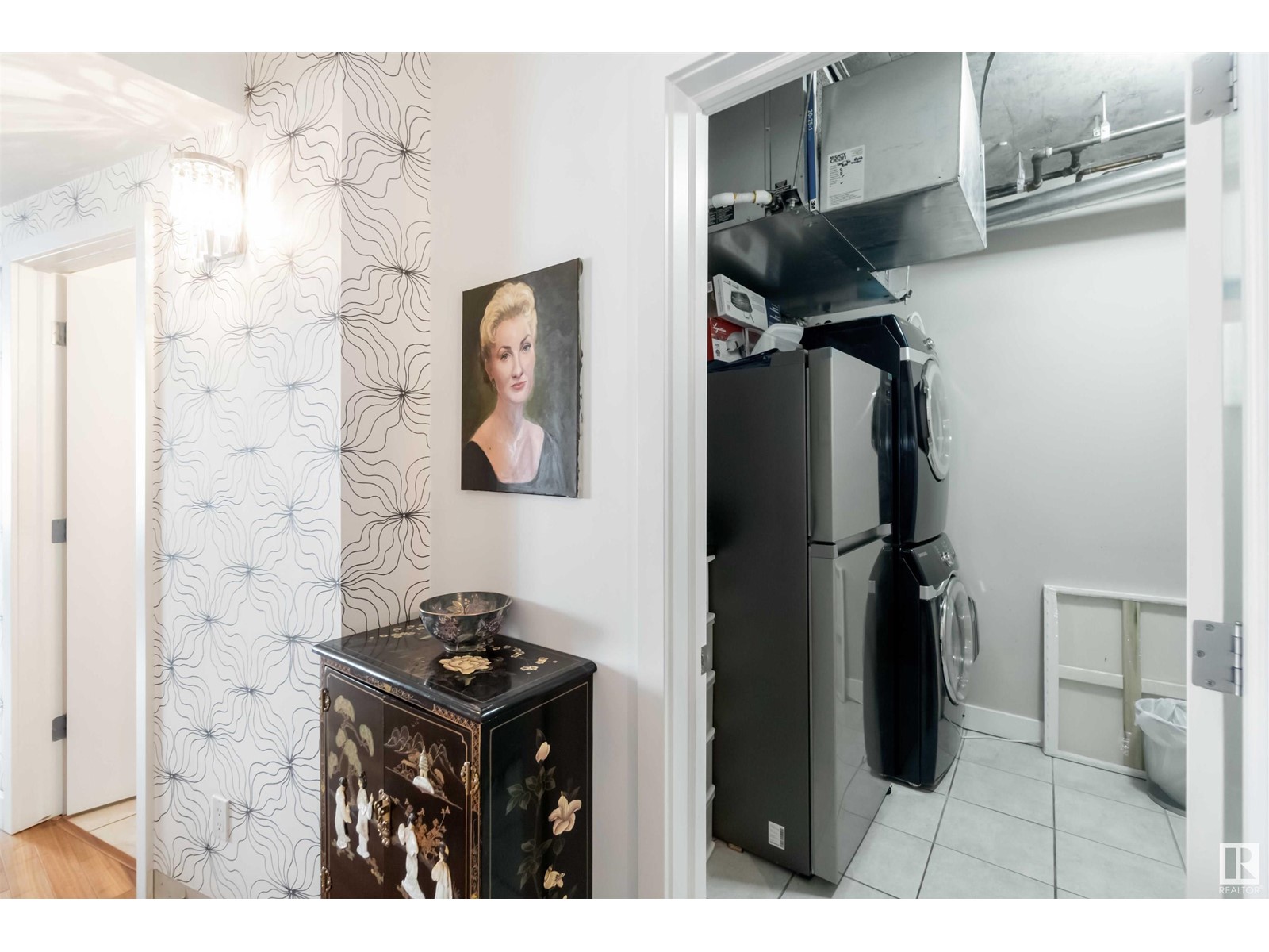 #504 10028 119 St Nw, Edmonton, Alberta  T5K 1Y8 - Photo 26 - E4430825