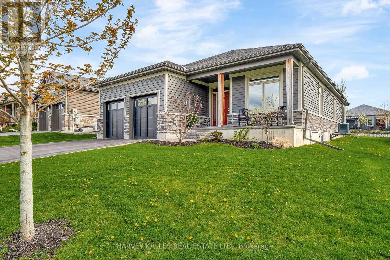 Property at 29 PINERIDGE DRIVE image 3