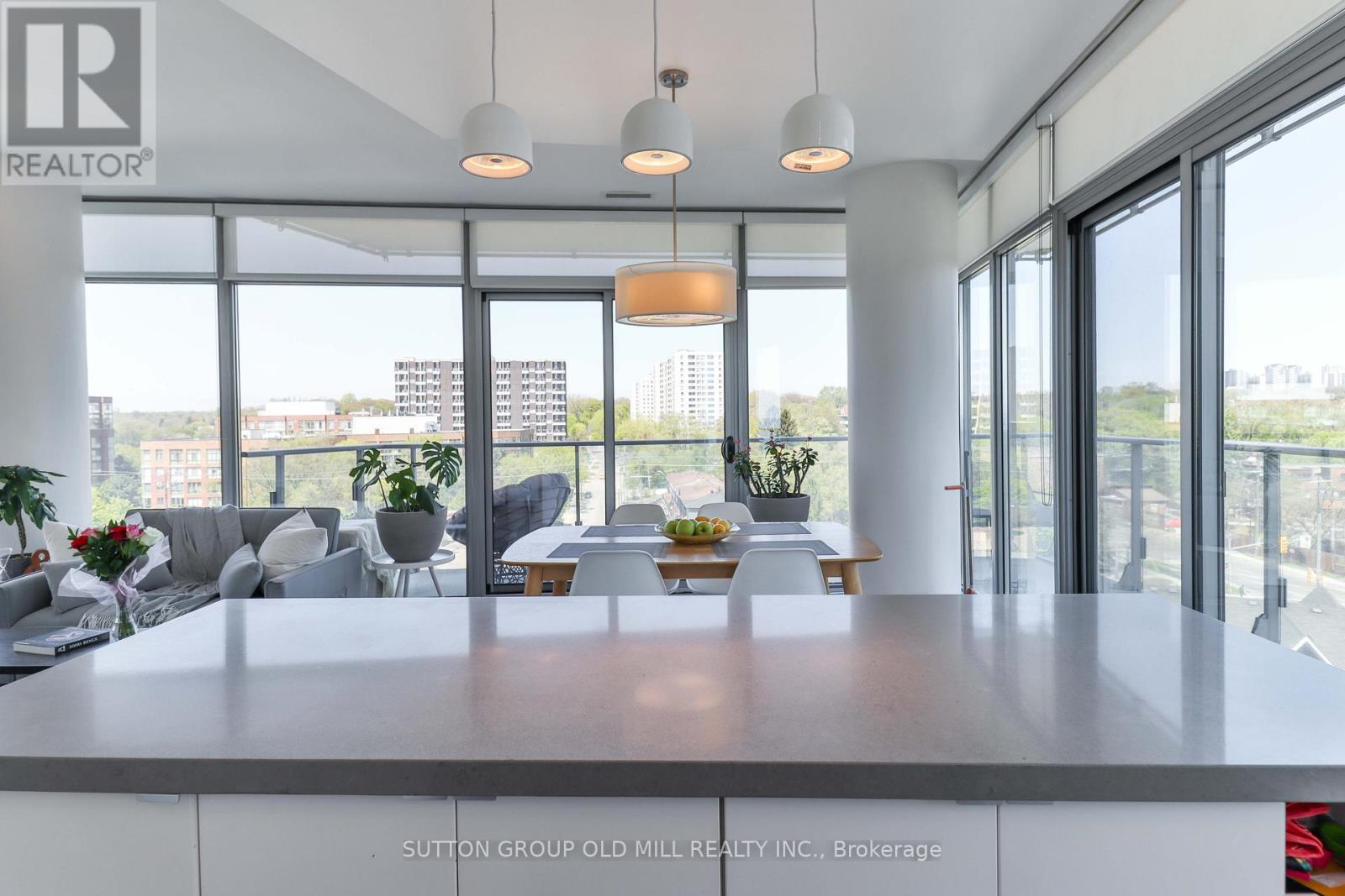 714 - 103 The Queensway, Toronto, Ontario  M6S 5B3 - Photo 20 - W12145796