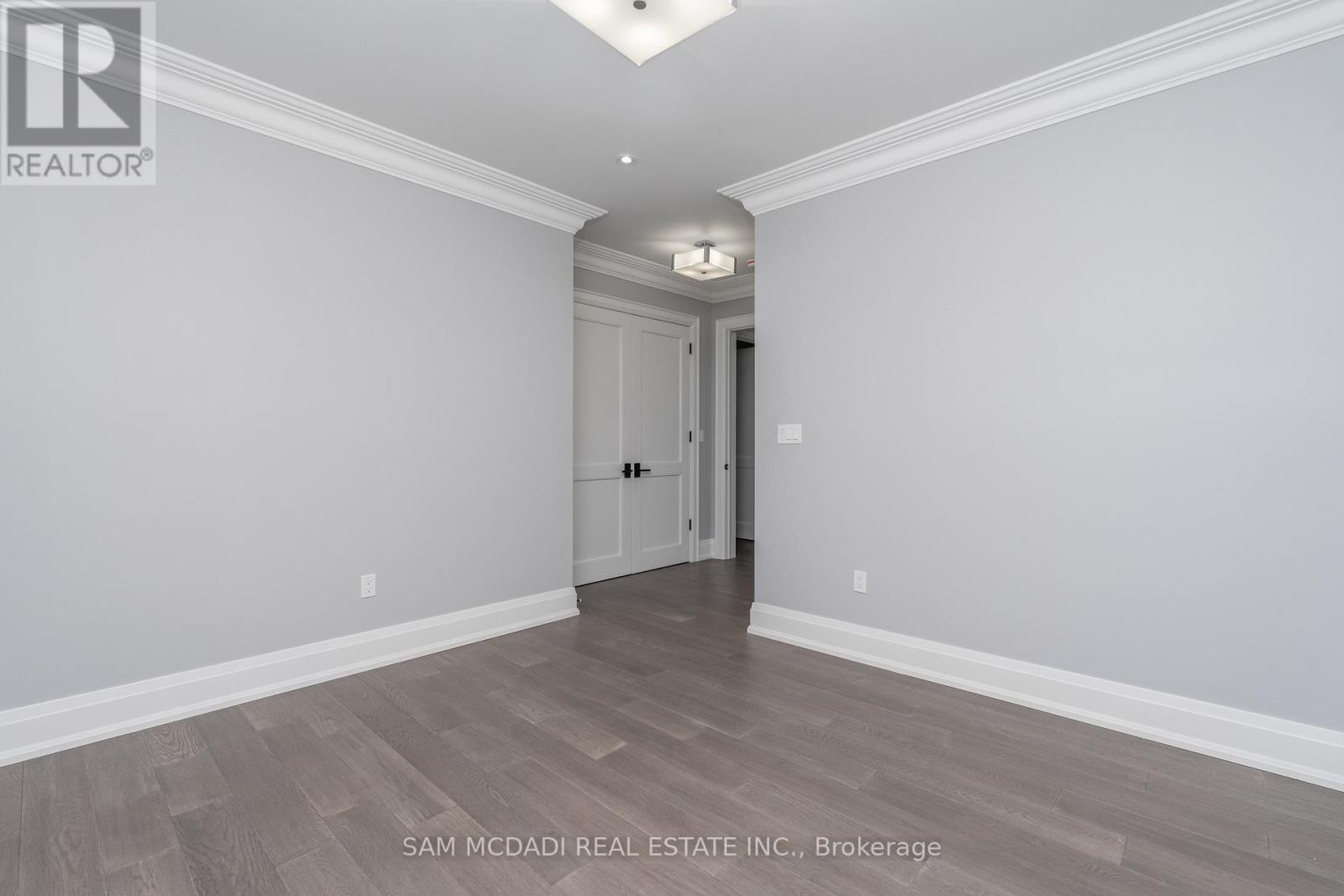 1368 Kenmuir Avenue, Mississauga (Mineola), Ontario  L5G 4B4 - Photo 23 - W12145859