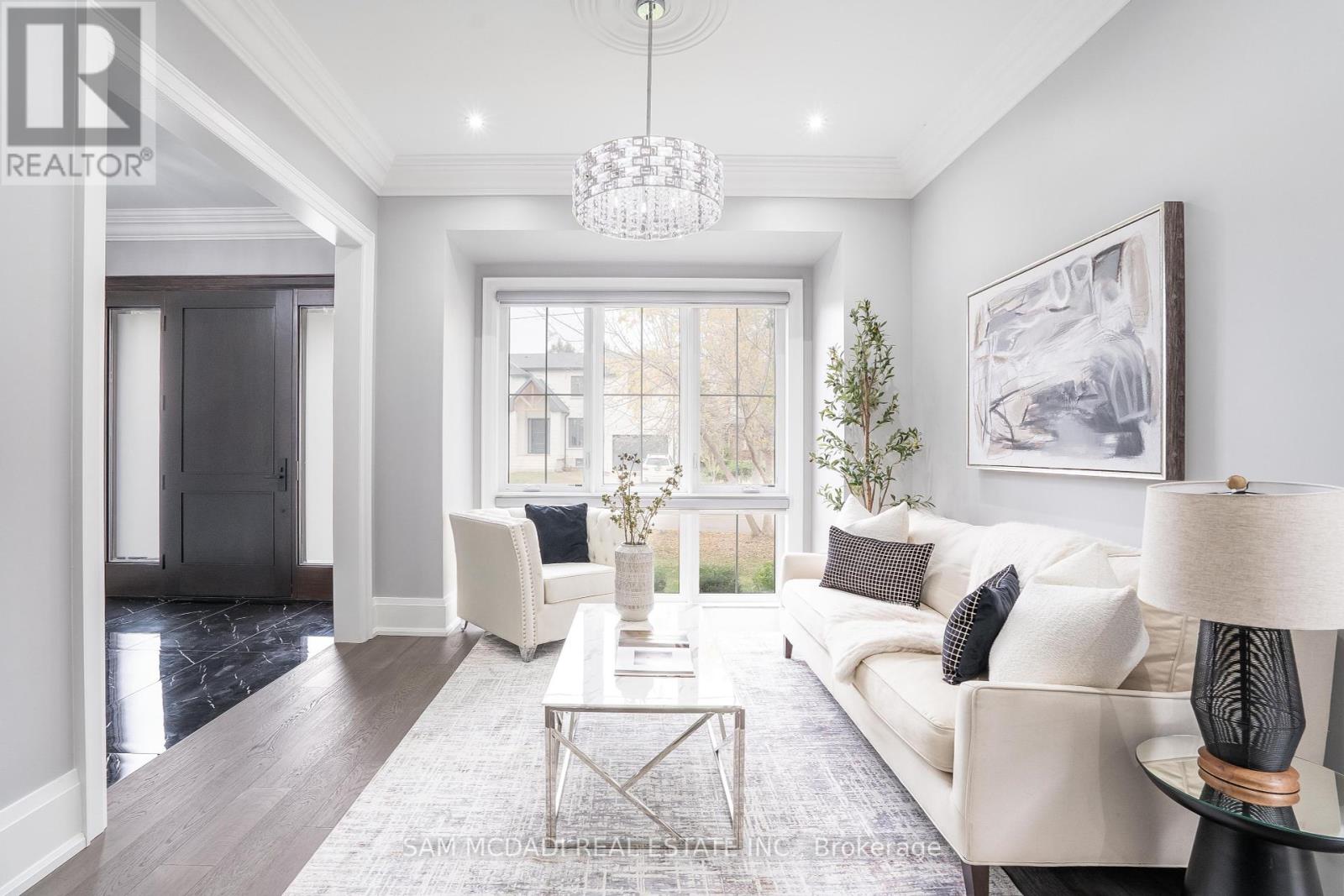 Property at 1368 KENMUIR AVENUE image 3