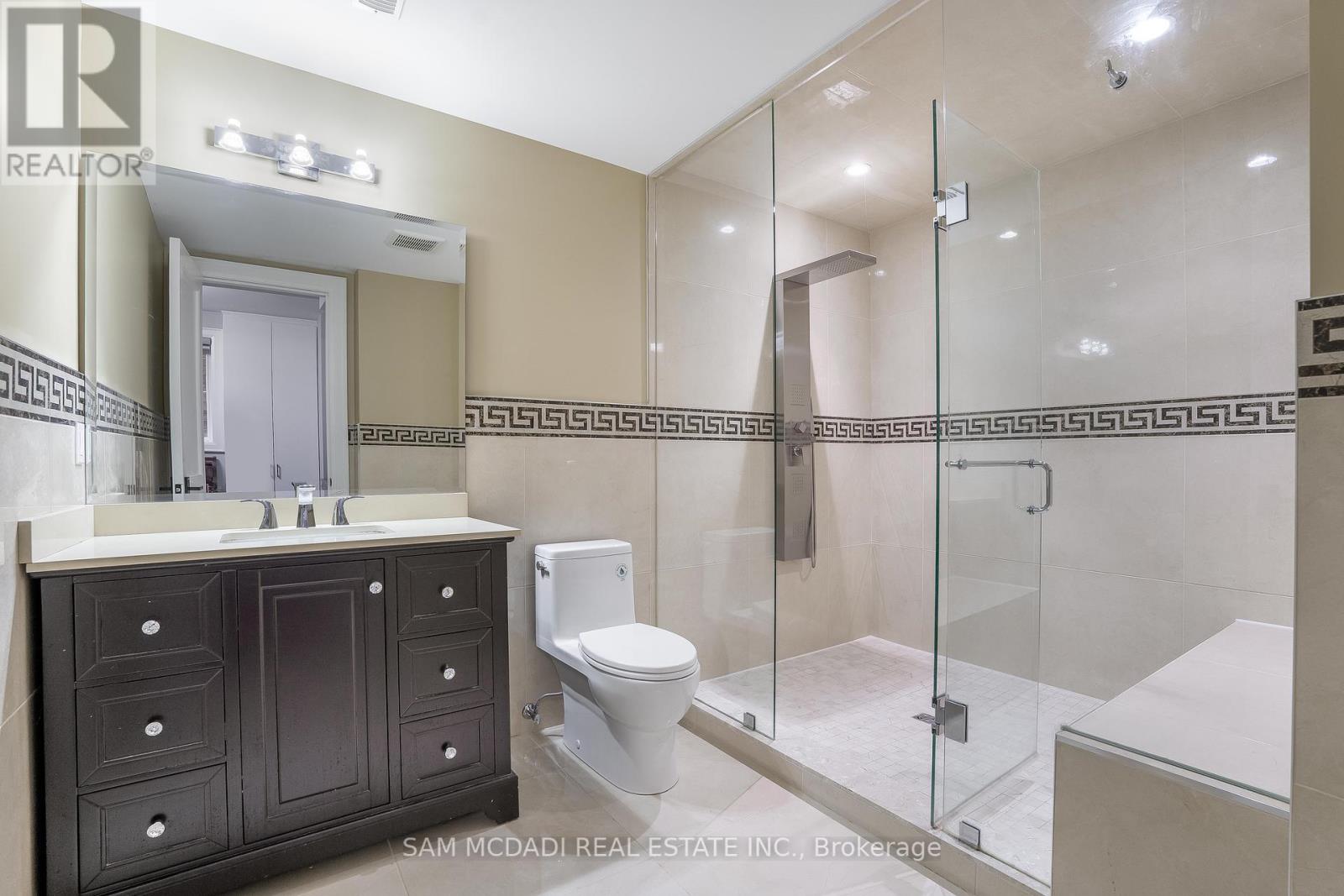 1368 Kenmuir Avenue, Mississauga (Mineola), Ontario  L5G 4B4 - Photo 36 - W12145859