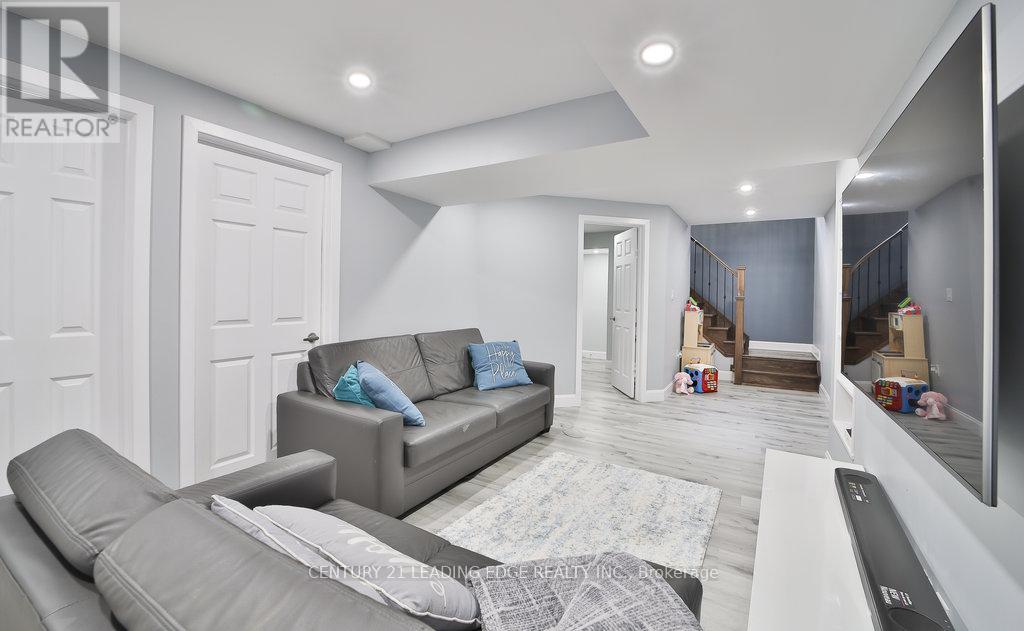 40 Abigail Crescent, Caledon, Ontario  L7C 4C7 - Photo 28 - W12145865