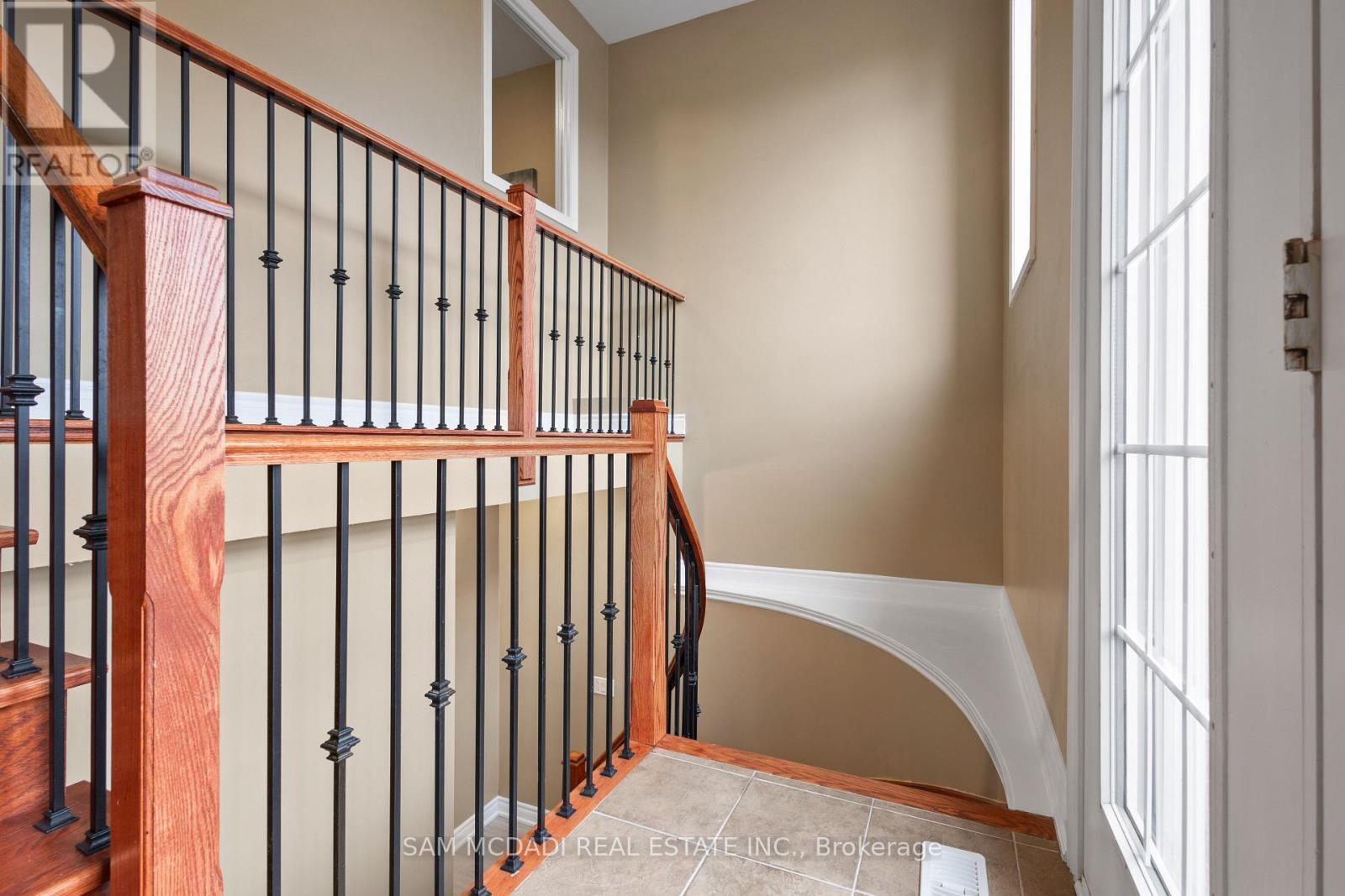 15 Eaglesprings Crescent, Brampton, Ontario  L6P 2V8 - Photo 24 - W12145870