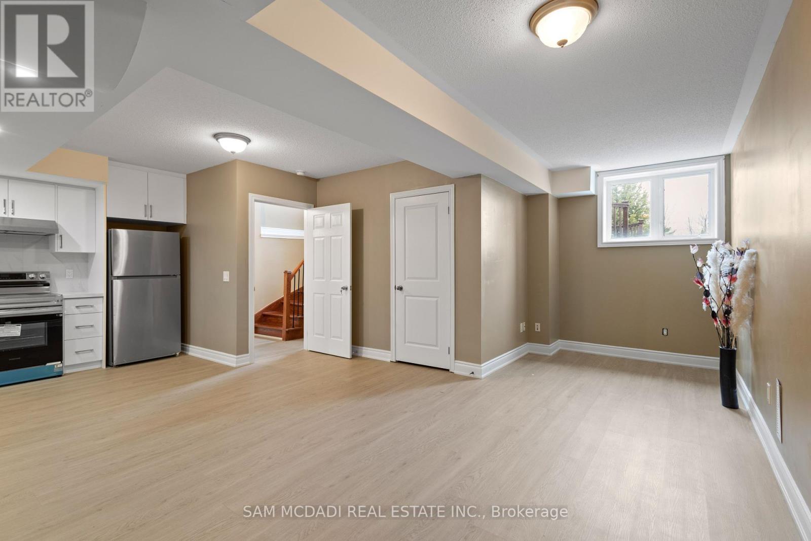 15 Eaglesprings Crescent, Brampton, Ontario  L6P 2V8 - Photo 27 - W12145870