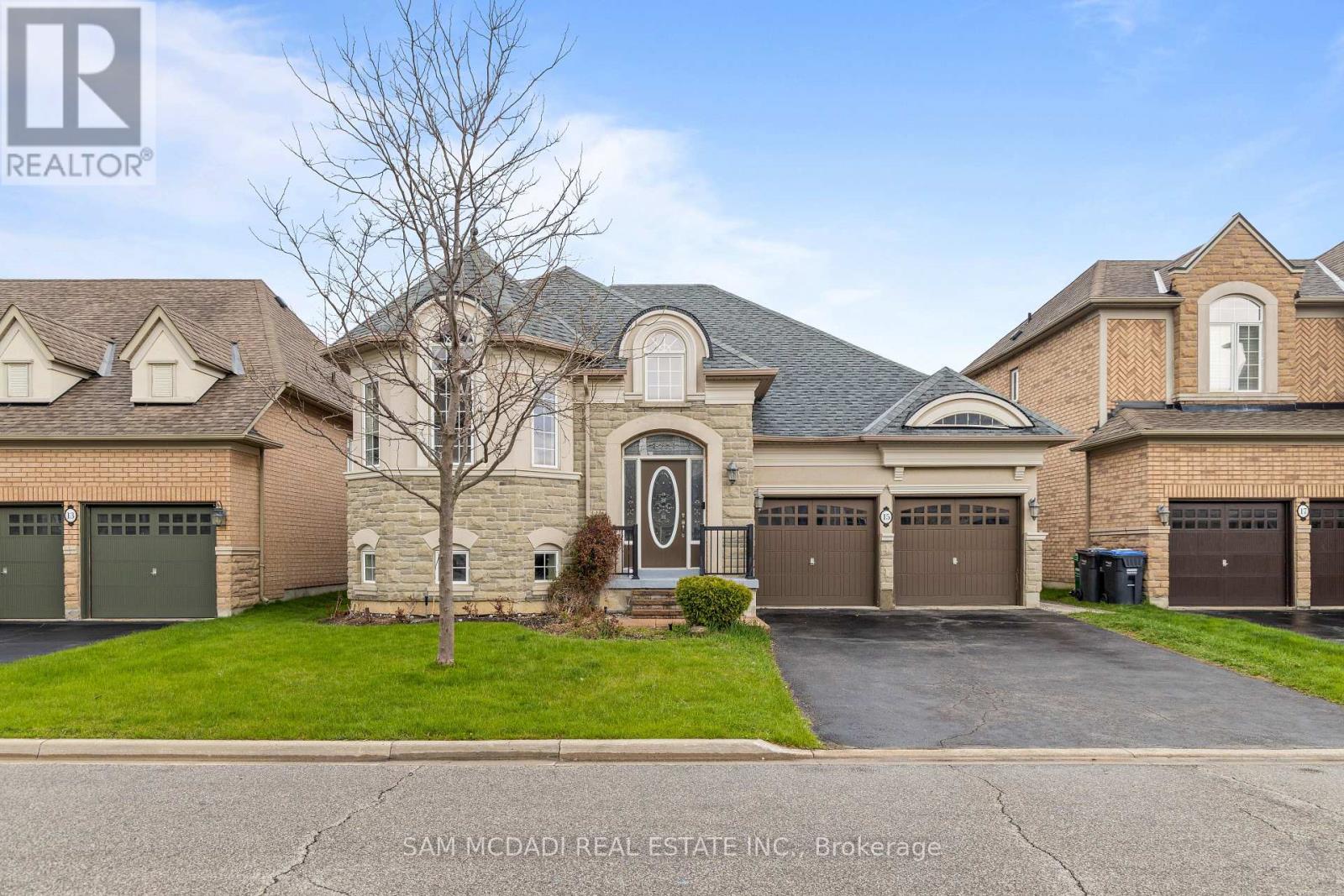 15 Eaglesprings Crescent, Brampton, Ontario  L6P 2V8 - Photo 41 - W12145870