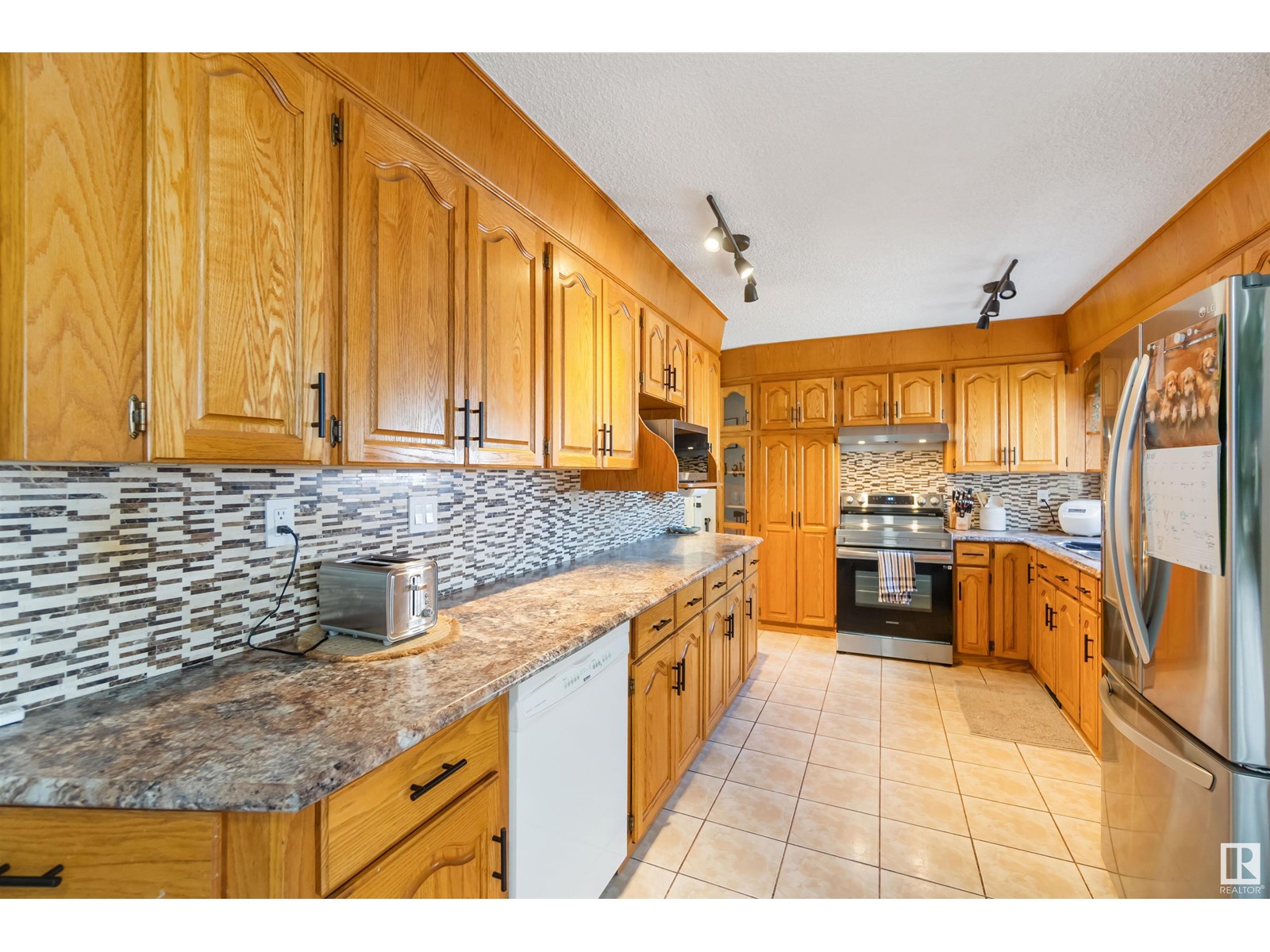 50 Bella Coola Dr, Leduc, Alberta  T9E 4J2 - Photo 11 - E4435505