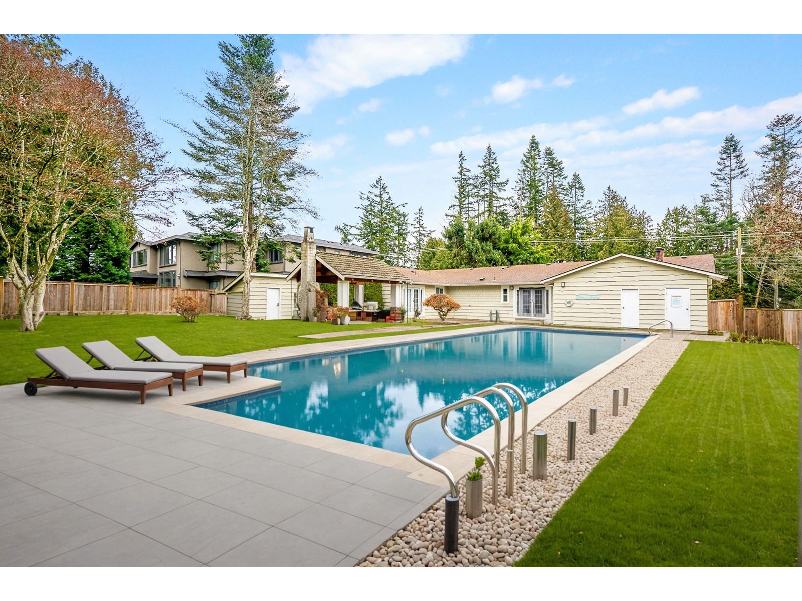 Property at 13721 MARINE DRIVE image 2