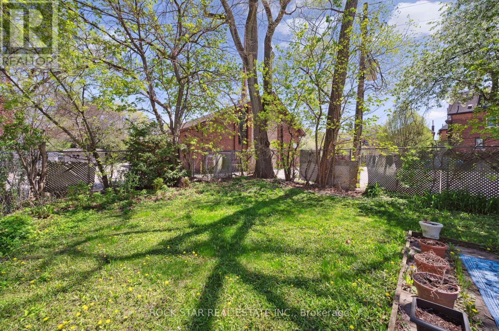 56 Breadalbane Street, Hamilton, Ontario  L8R 3G1 - Photo 31 - X12145847