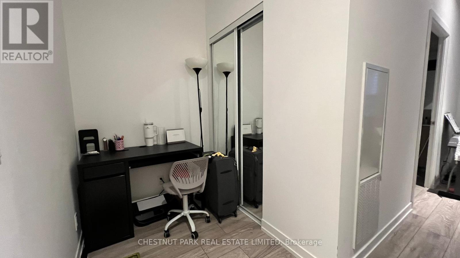 607 - 55 Mercer Street, Toronto, Ontario  M5V 0W4 - Photo 9 - C12145877