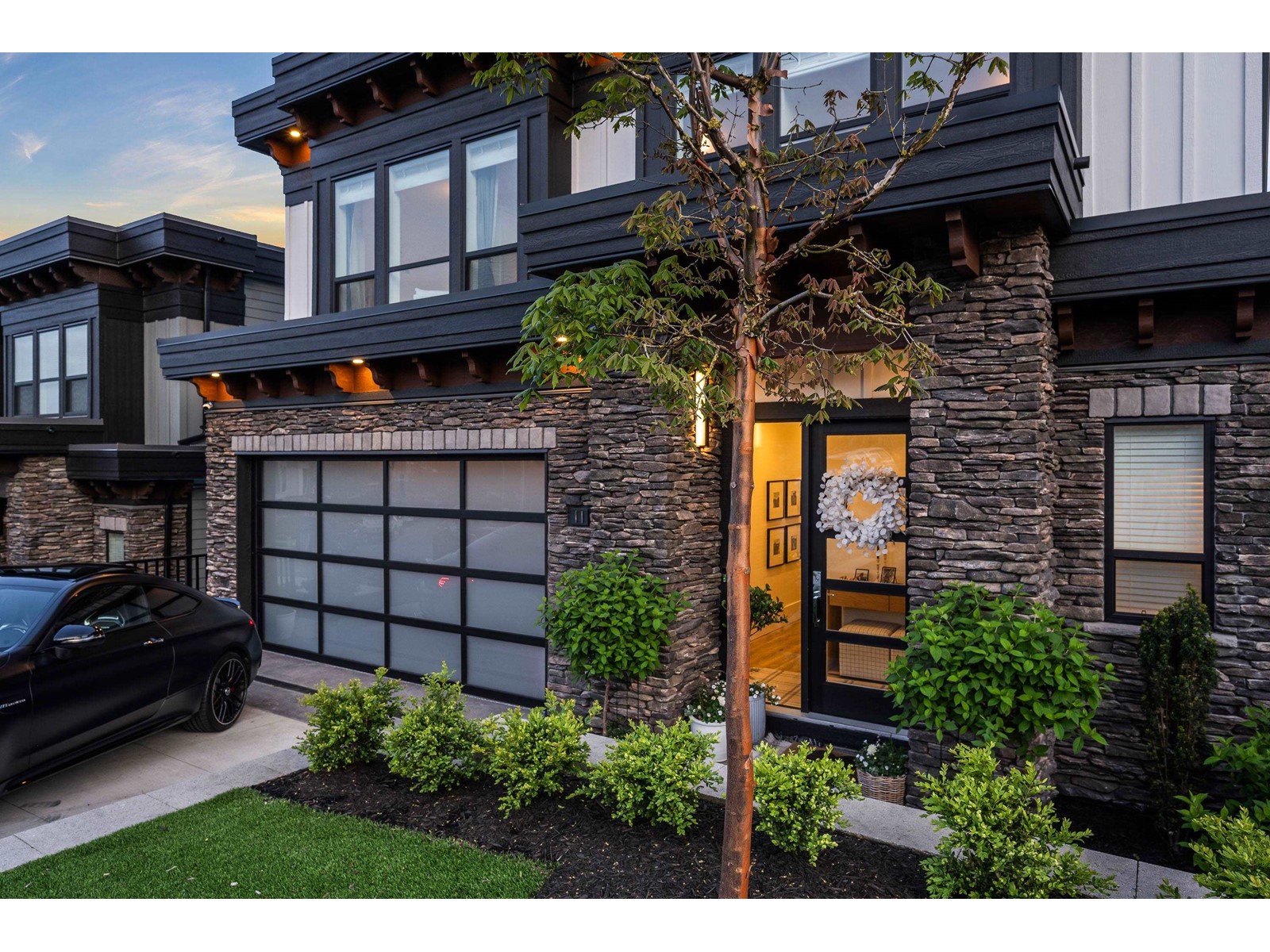 Property at 11 2290 BOLEY STREET image 2