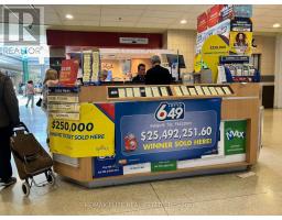 K001 - 70 EGLINTON SQUARE, Toronto, Ontario