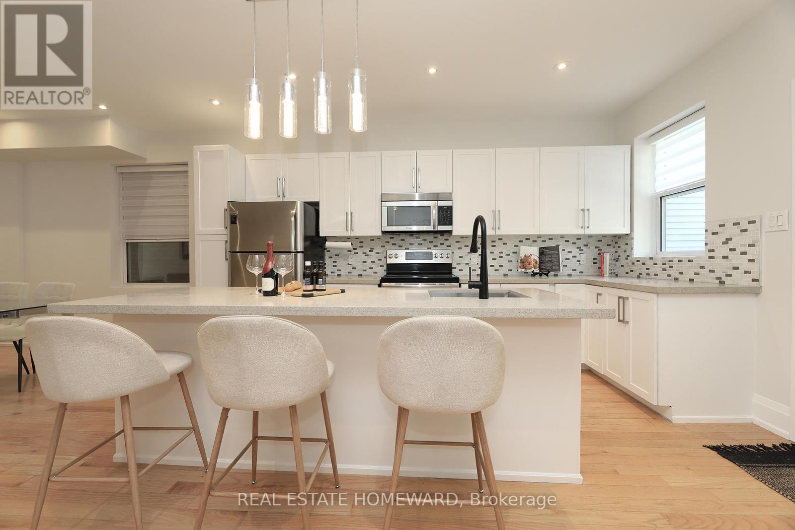 38 & 40 Cedarvale Avenue, Toronto (East End-Danforth), Ontario  M4C 4J4 - Photo 10 - E12145913