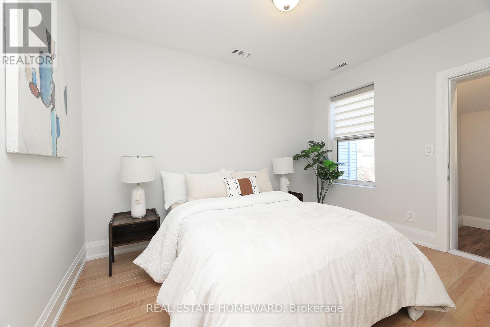 38 & 40 Cedarvale Avenue, Toronto (East End-Danforth), Ontario  M4C 4J4 - Photo 17 - E12145913