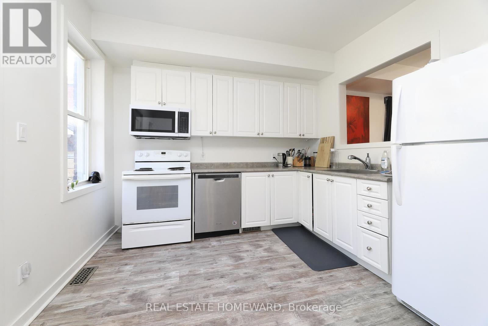 38 & 40 Cedarvale Avenue, Toronto (East End-Danforth), Ontario  M4C 4J4 - Photo 32 - E12145913