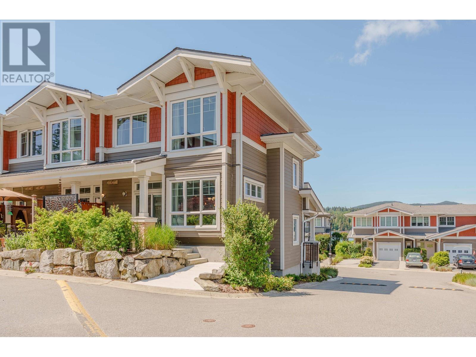 5978 BEACHGATE LANE, Sechelt, British Columbia