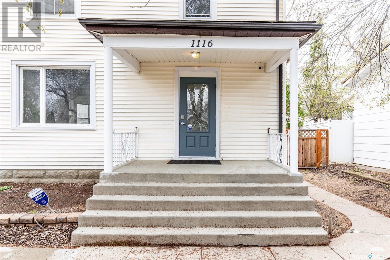 Property at 1116 1st AVENUE NW image 3