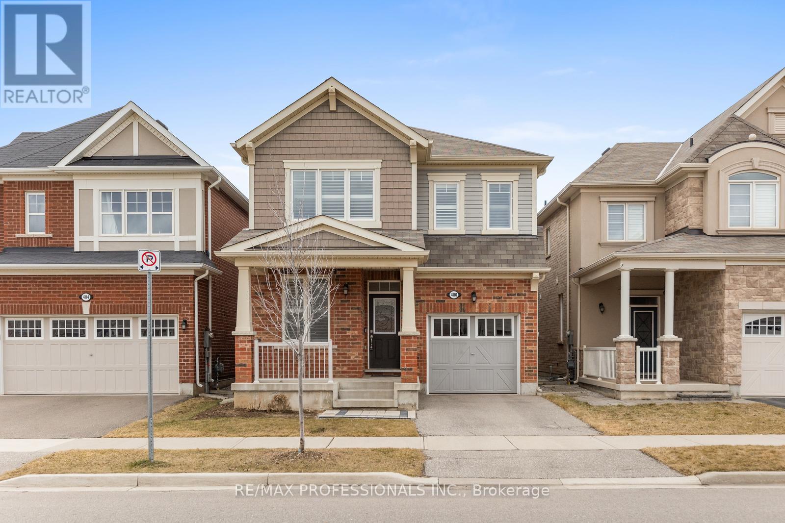 400 Clarkson Gate, Milton, Ontario  L9E 0B8 - Photo 1 - W12145887