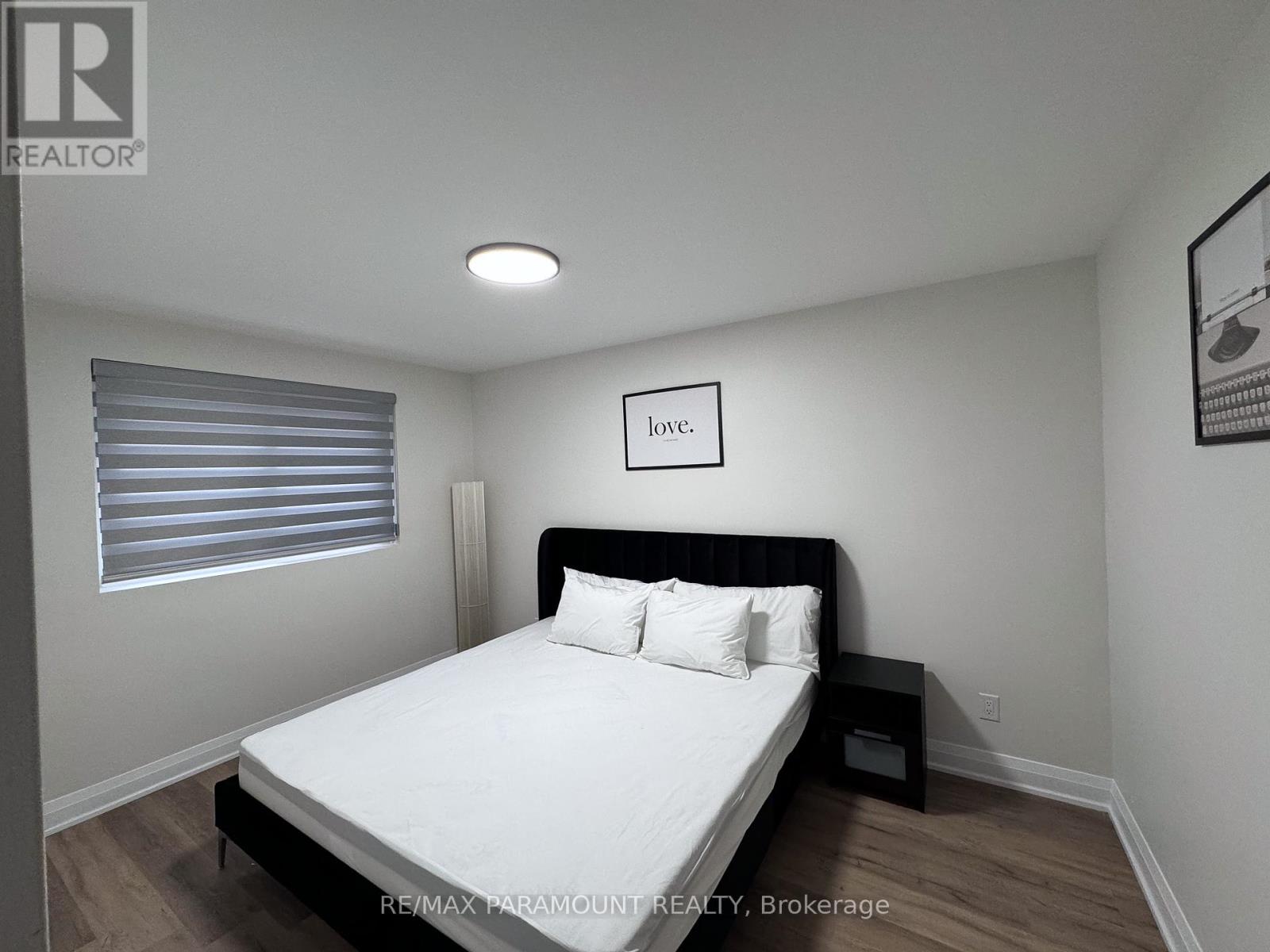 166 Kingsview Boulevard, Toronto, Ontario  M9R 1V5 - Photo 15 - W12145895