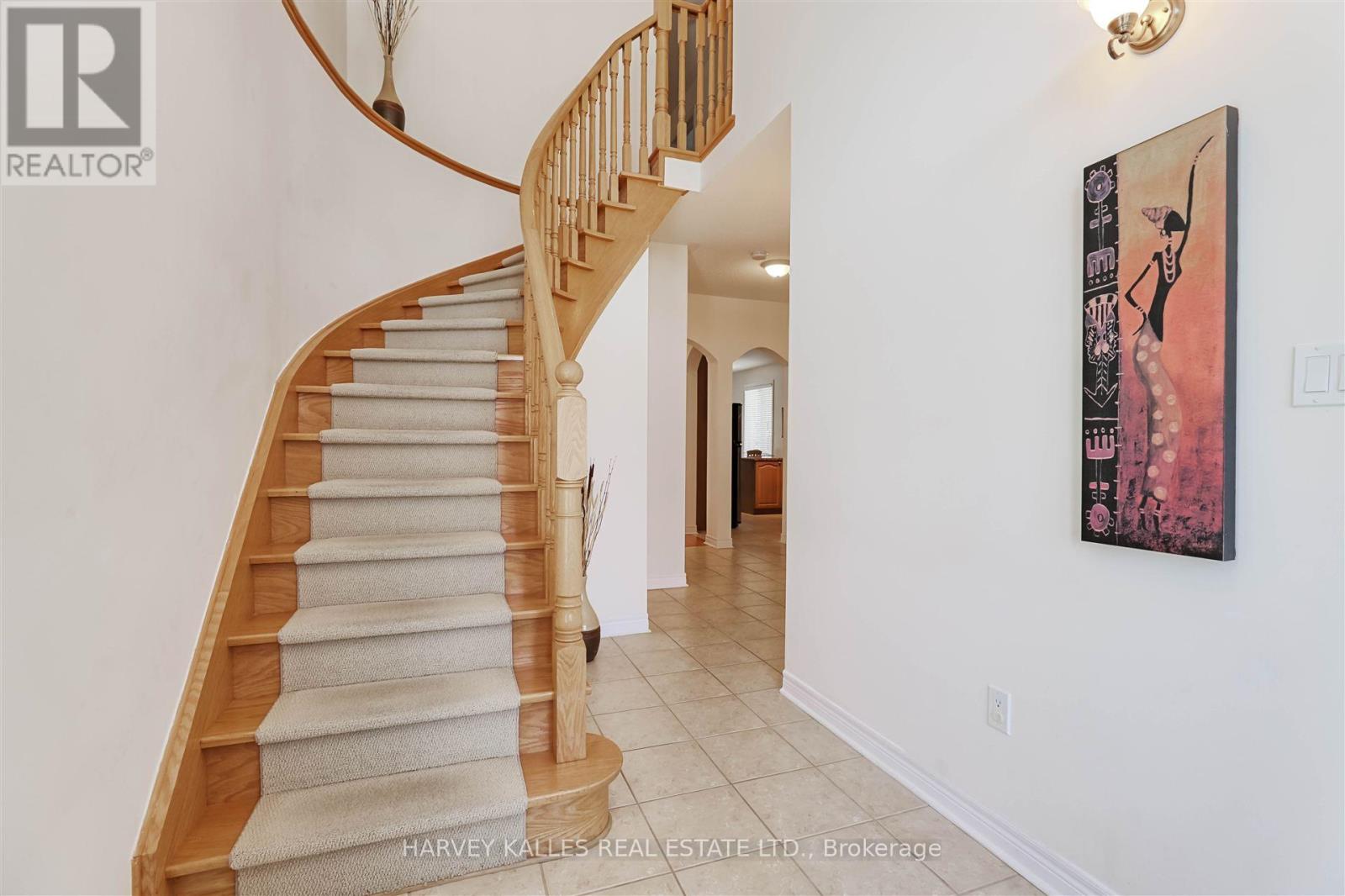 5180 Littlebend Drive, Mississauga, Ontario  L5M 8B6 - Photo 5 - W12145900