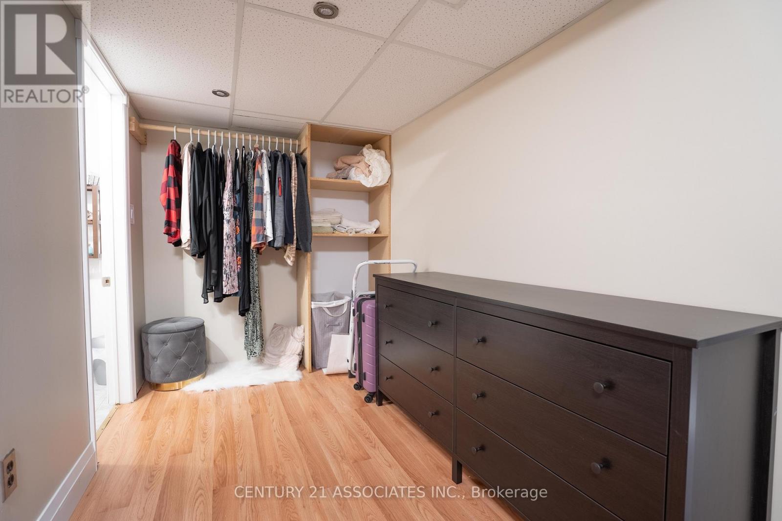 Lower Level - 22 Langside Avenue, Toronto, Ontario  M9N 3E3 - Photo 4 - W12145907