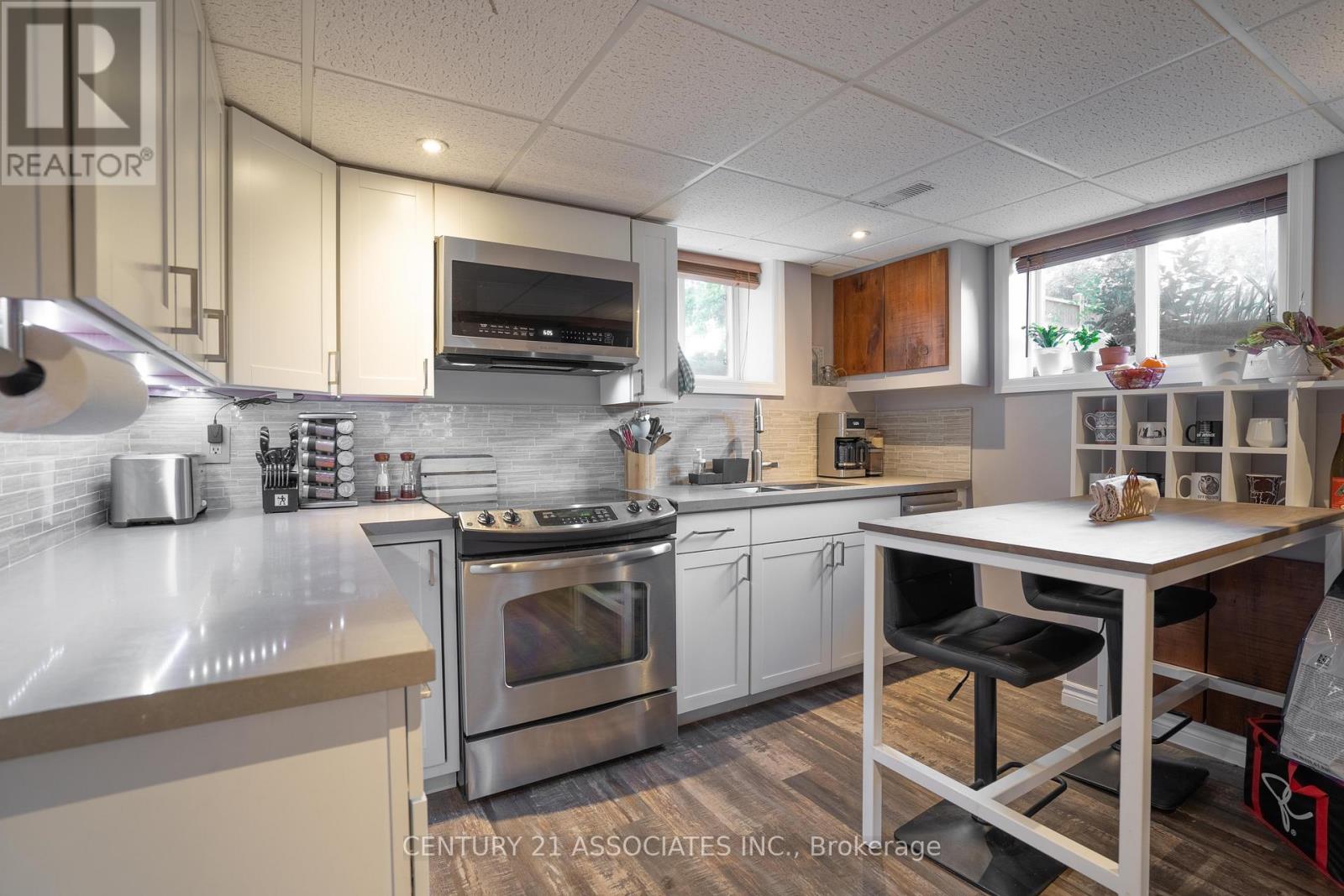 Lower Level - 22 Langside Avenue, Toronto, Ontario  M9N 3E3 - Photo 6 - W12145907