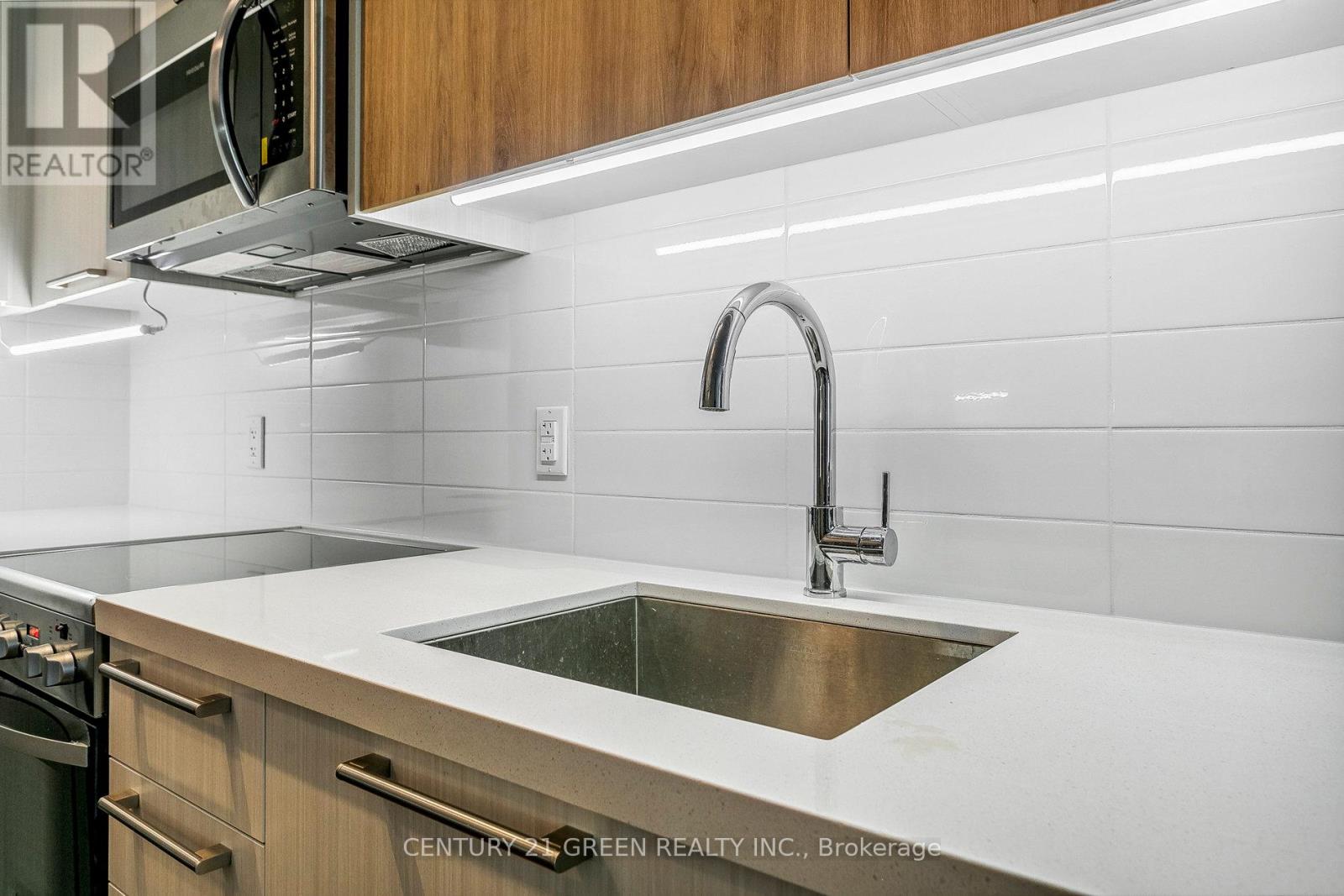 104 - 25 Neighbourhood Lane, Toronto, Ontario  M9Y 0C4 - Photo 11 - W12145912