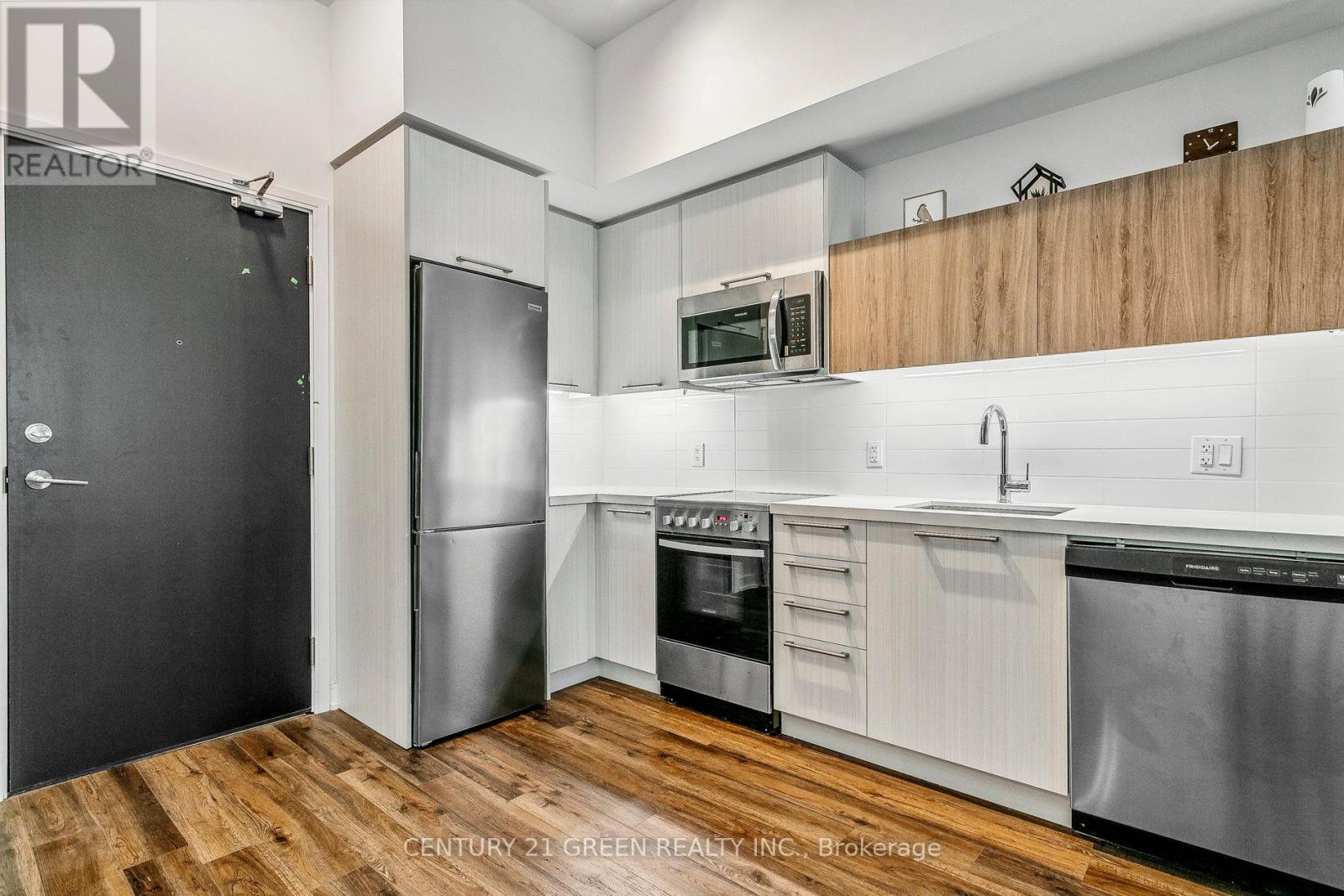 104 - 25 Neighbourhood Lane, Toronto, Ontario  M9Y 0C4 - Photo 9 - W12145912