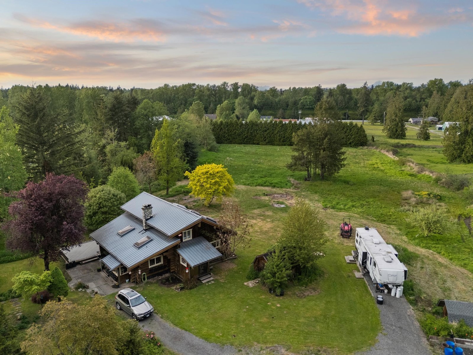 Property at 21411 2 AVENUE image 3