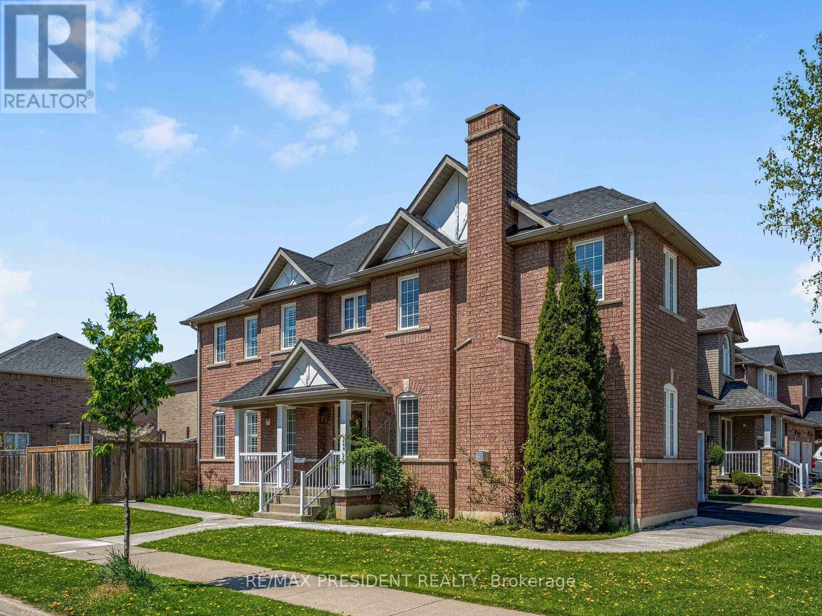 Property at 14 BRADDOCK DRIVE image 2