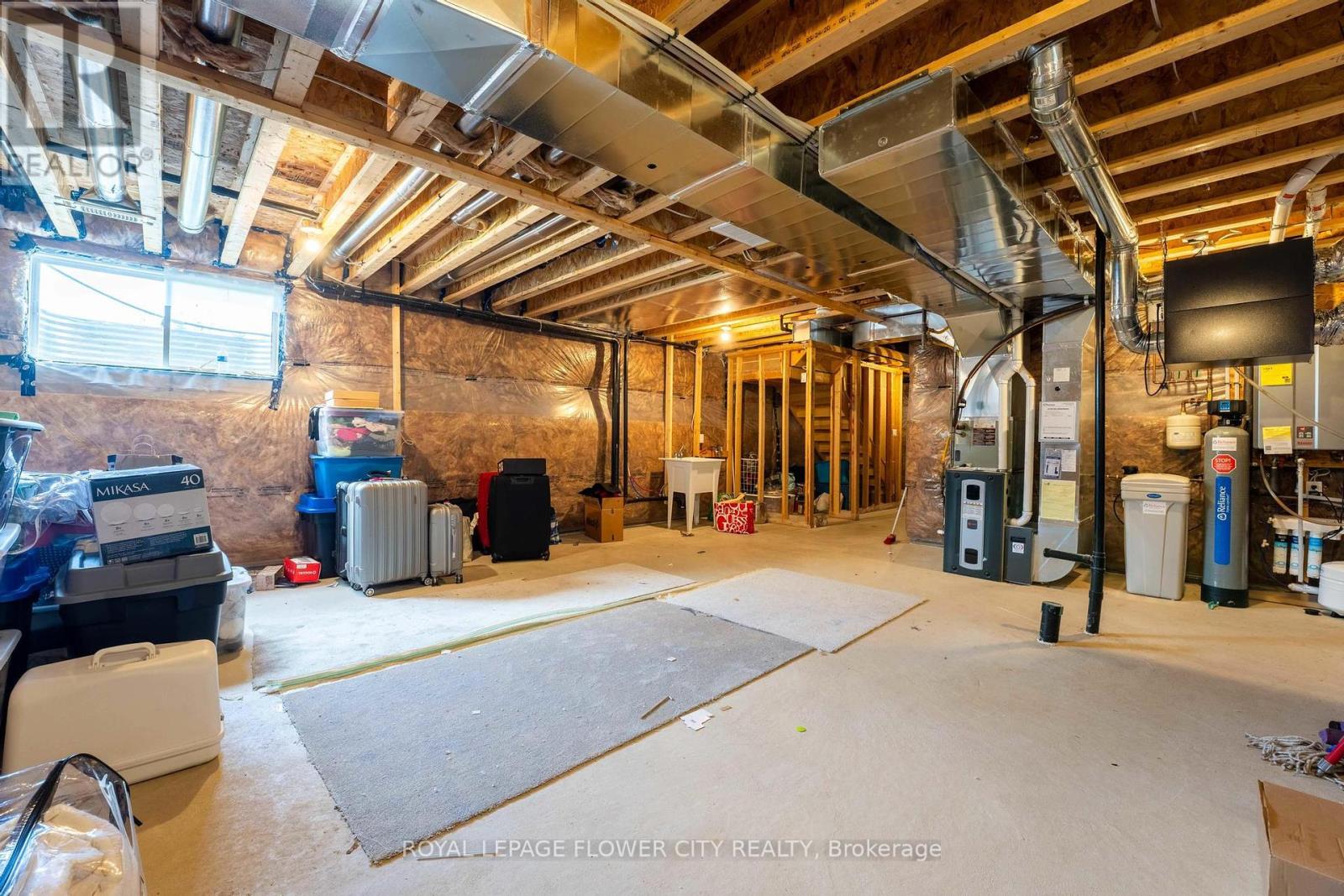 52 Monarch Woods Drive W, Kitchener, Ontario  N2P 2Y9 - Photo 26 - X12145885