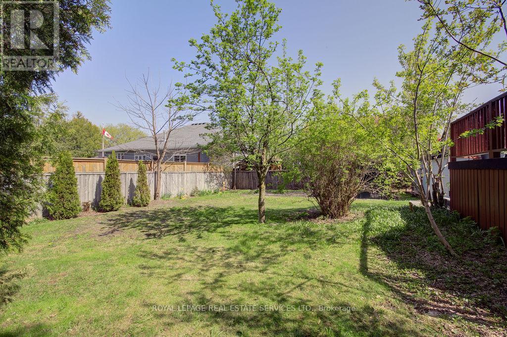 960 Huron Terrace, Kincardine, Ontario  N2Z 2Y1 - Photo 41 - X12145903