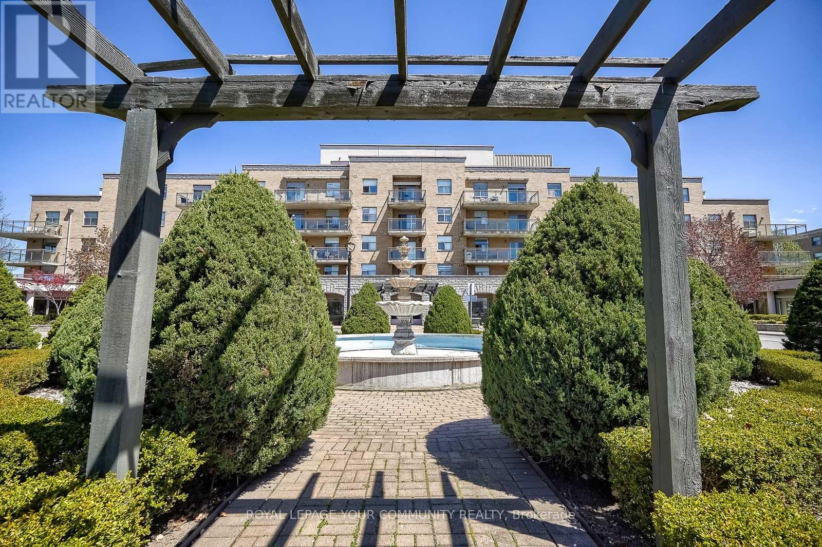 109 - 2502 Rutherford Road, Vaughan, Ontario  L4K 5N6 - Photo 3 - N12139704