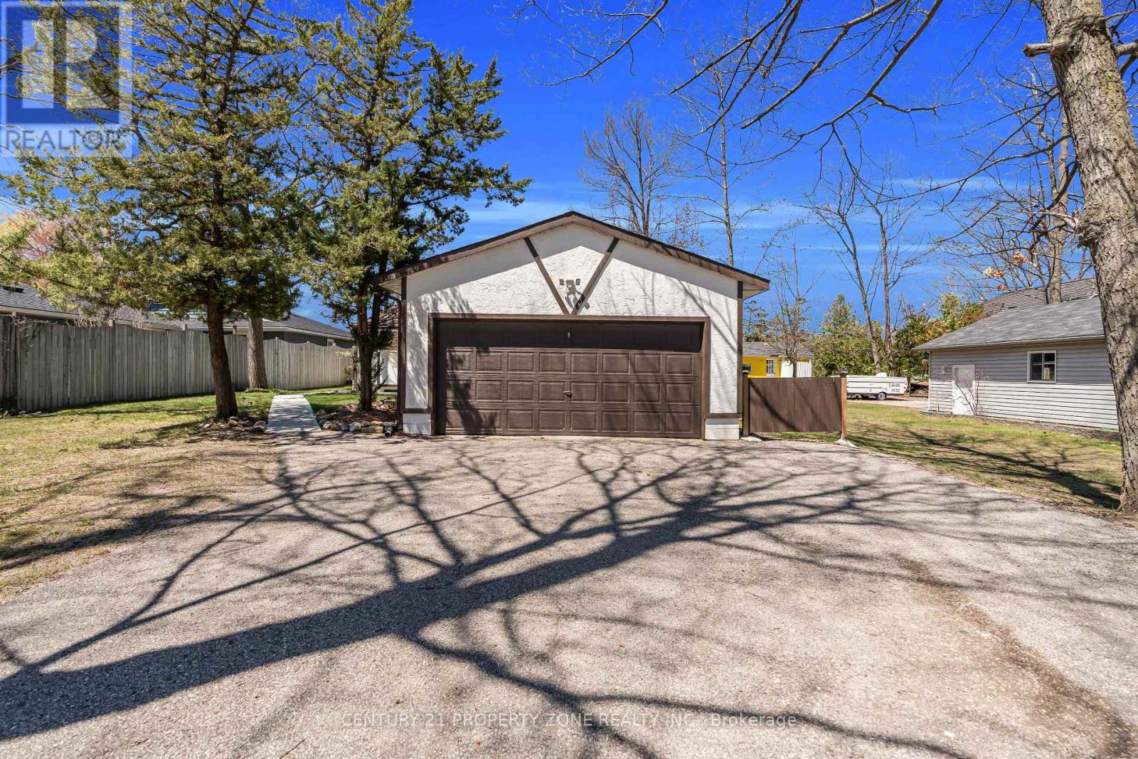 1312 River Road W, Wasaga Beach, Ontario  L9Z 2W6 - Photo 11 - S12145868