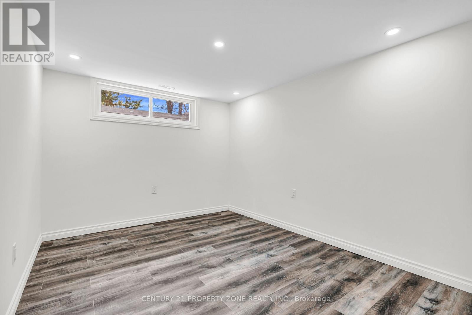 1312 River Road W, Wasaga Beach, Ontario  L9Z 2W6 - Photo 41 - S12145868