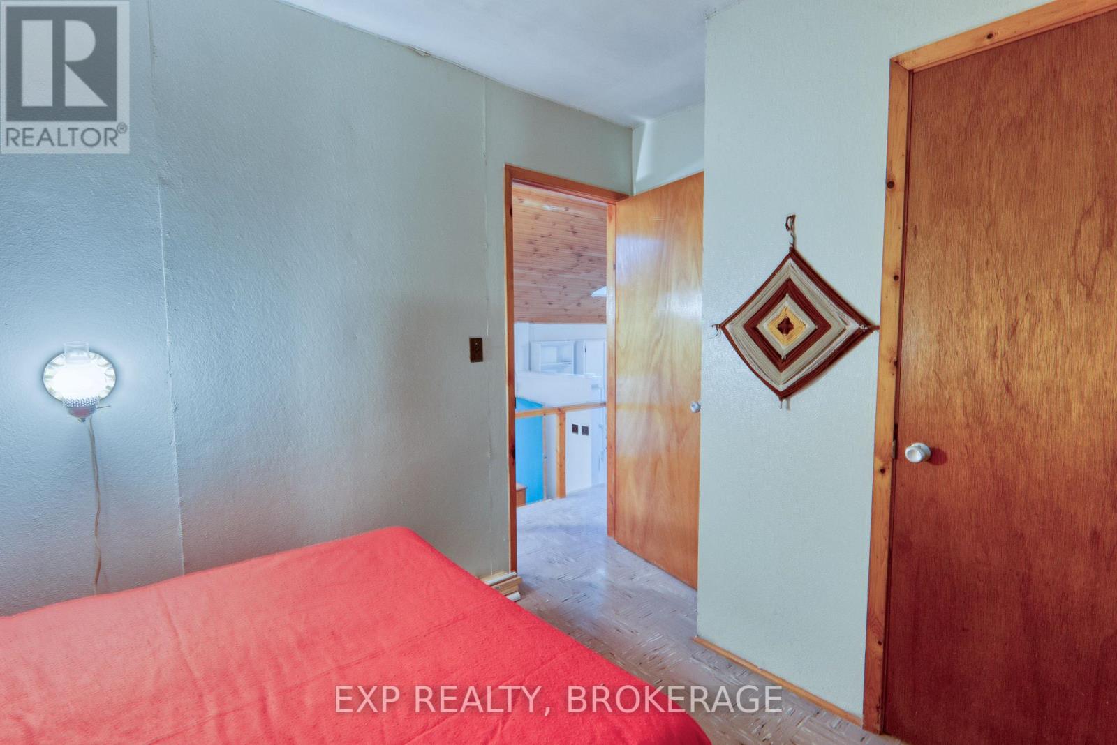 1034 Browns Lane, Frontenac (Frontenac North), Ontario  K0H 1C0 - Photo 14 - X12145957