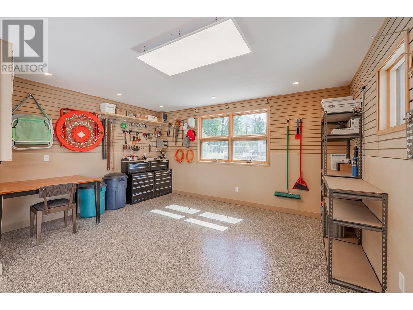 2400 Kootenay Rd No 3 Road Unit# 4, Windermere, British Columbia  V0B 2L2 - Photo 9 - 10345692