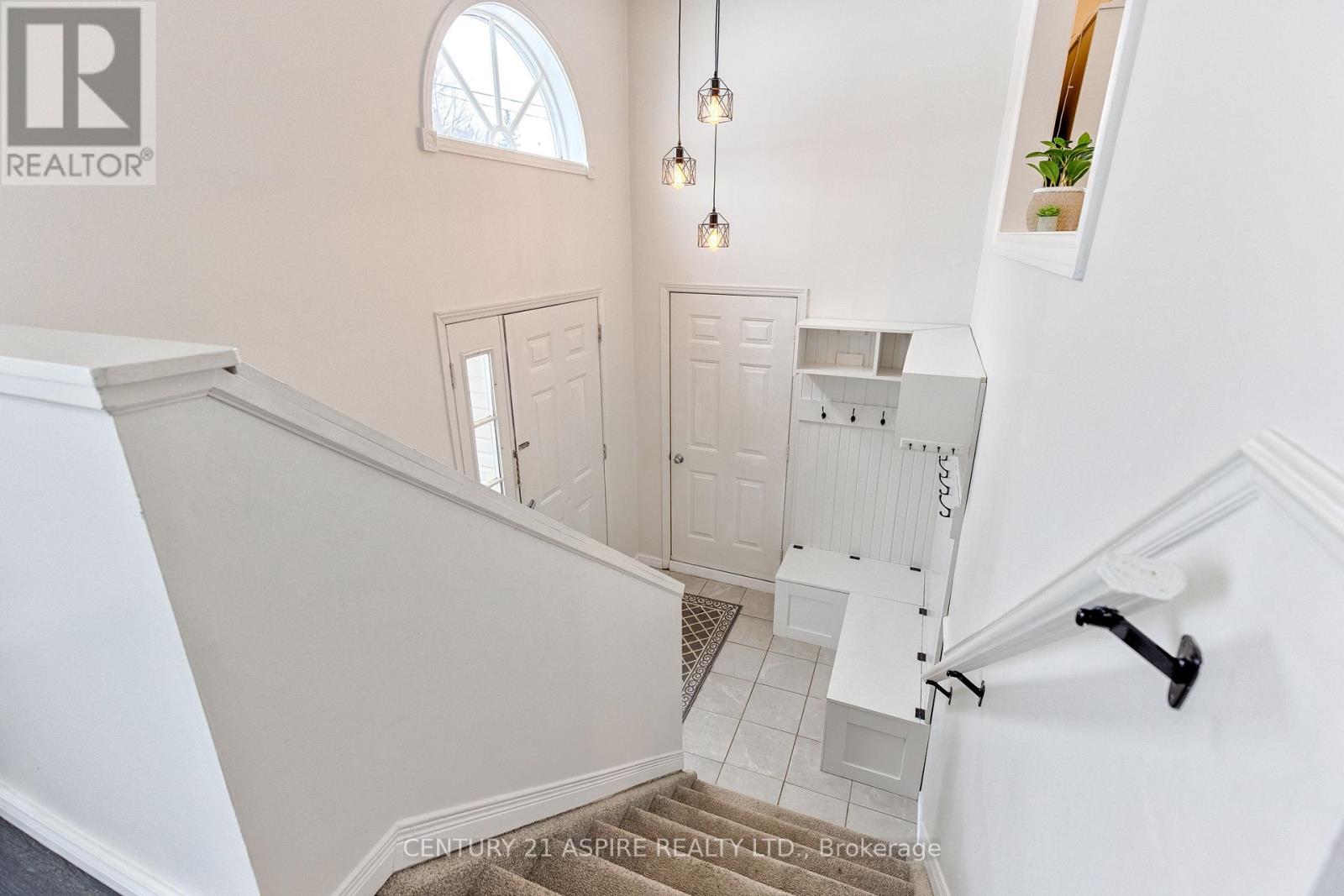 Property at 22 RUSSELL STREET image 2