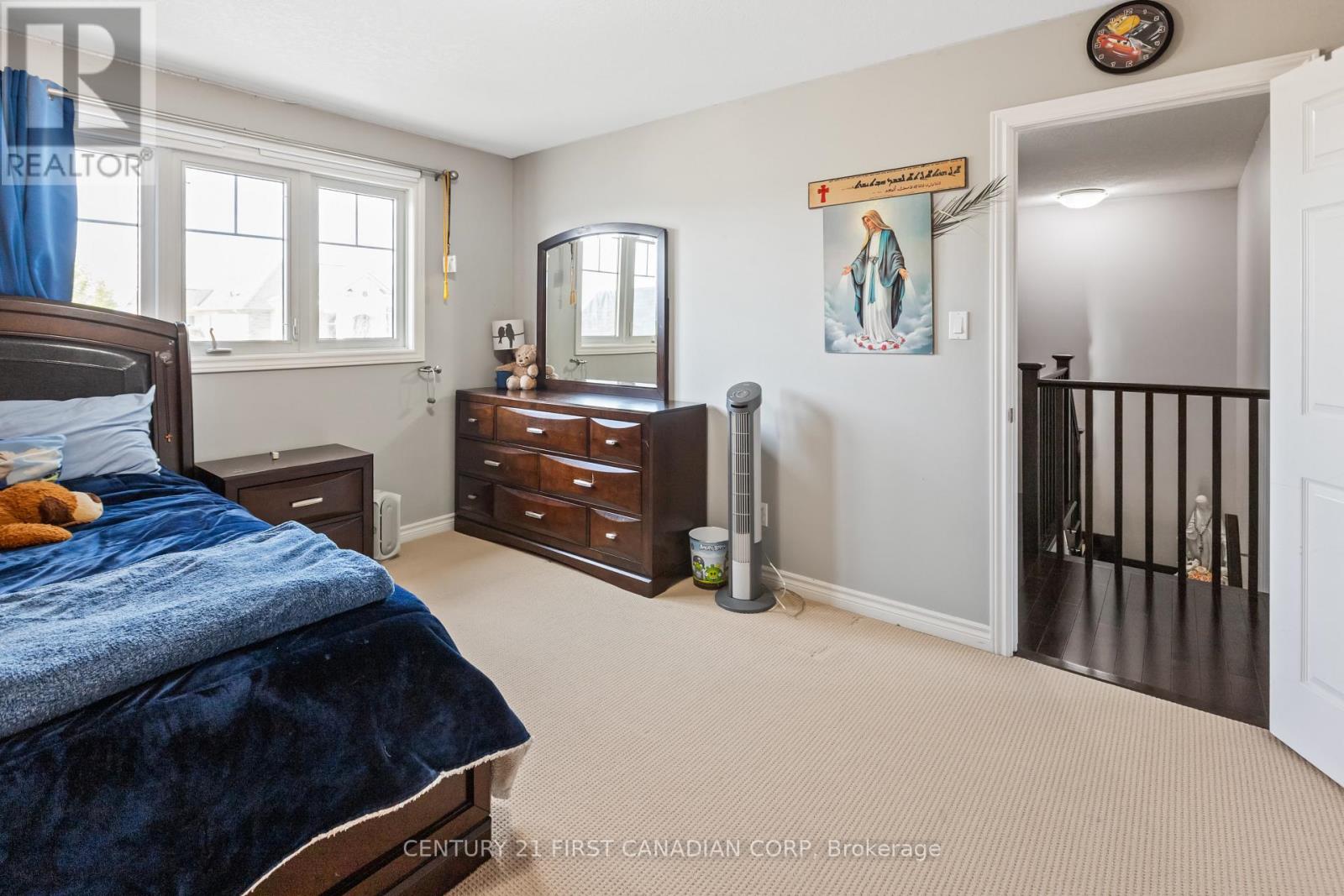 Photo 19 of 34 for 1479 Sandpiper Drive N