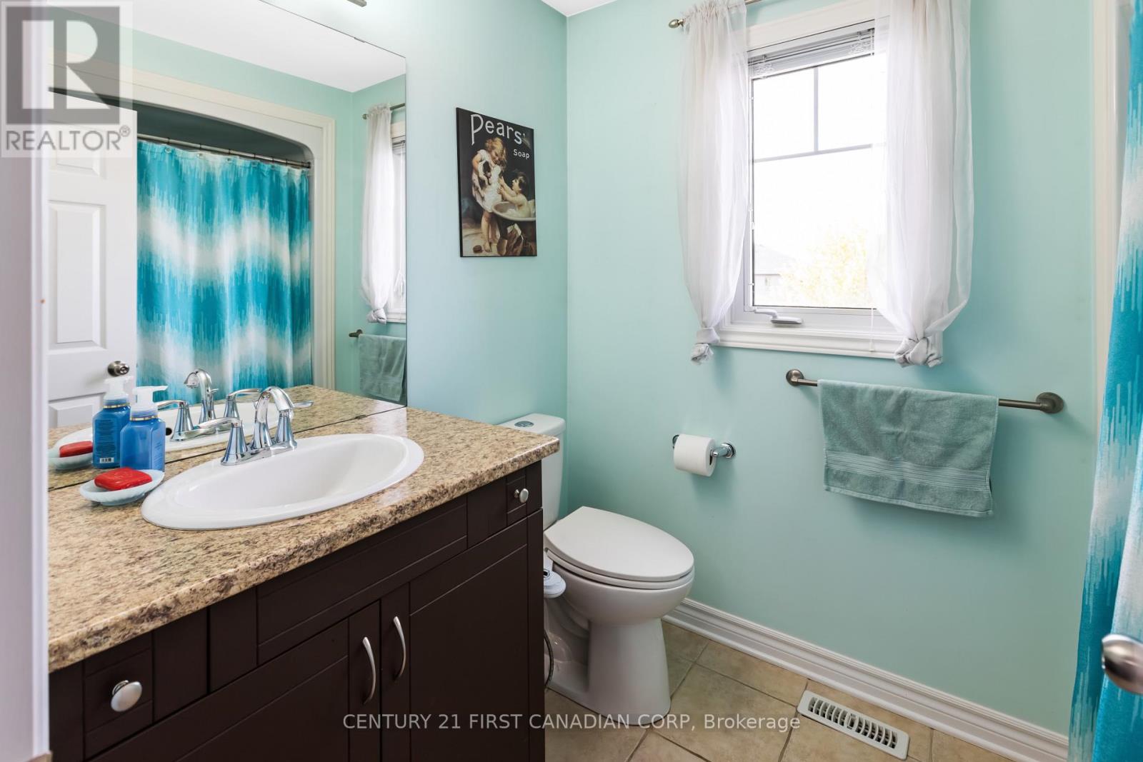 Photo 24 of 34 for 1479 Sandpiper Drive N