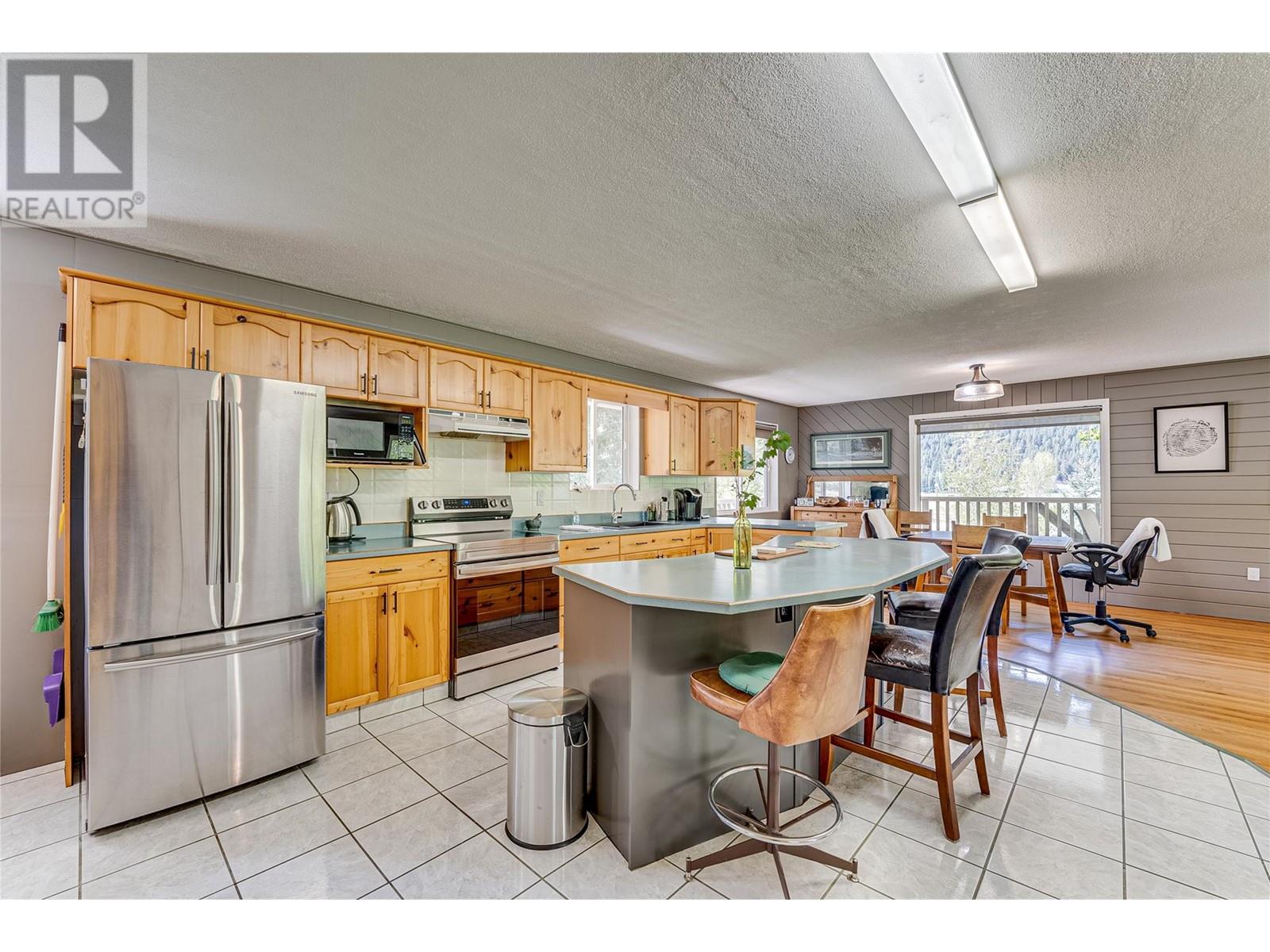 3315 Fiva Creek Road S, Westbridge, British Columbia  V0H 1Y0 - Photo 32 - 10347437