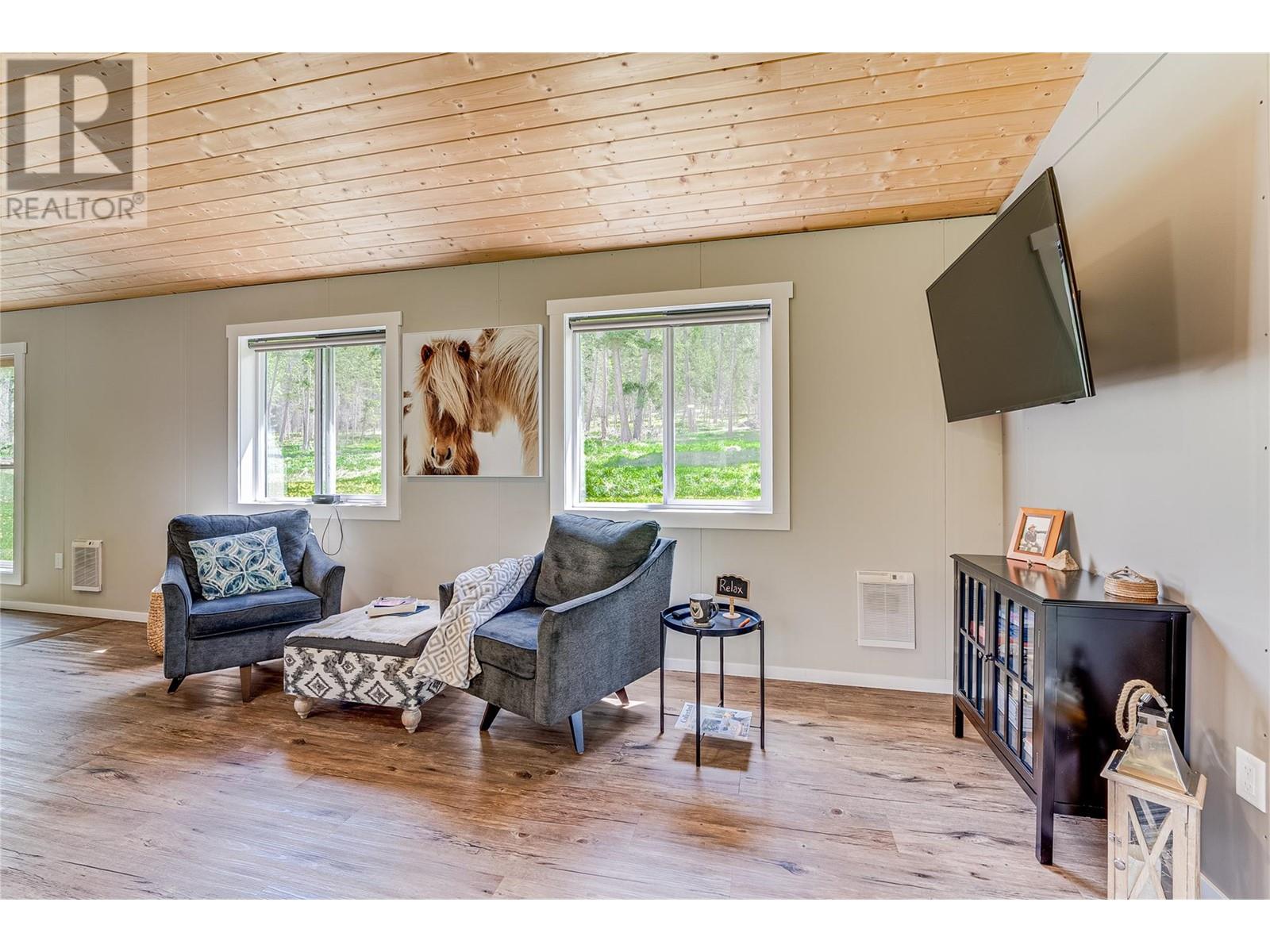 3315 Fiva Creek Road S, Westbridge, BC V0H1Y0