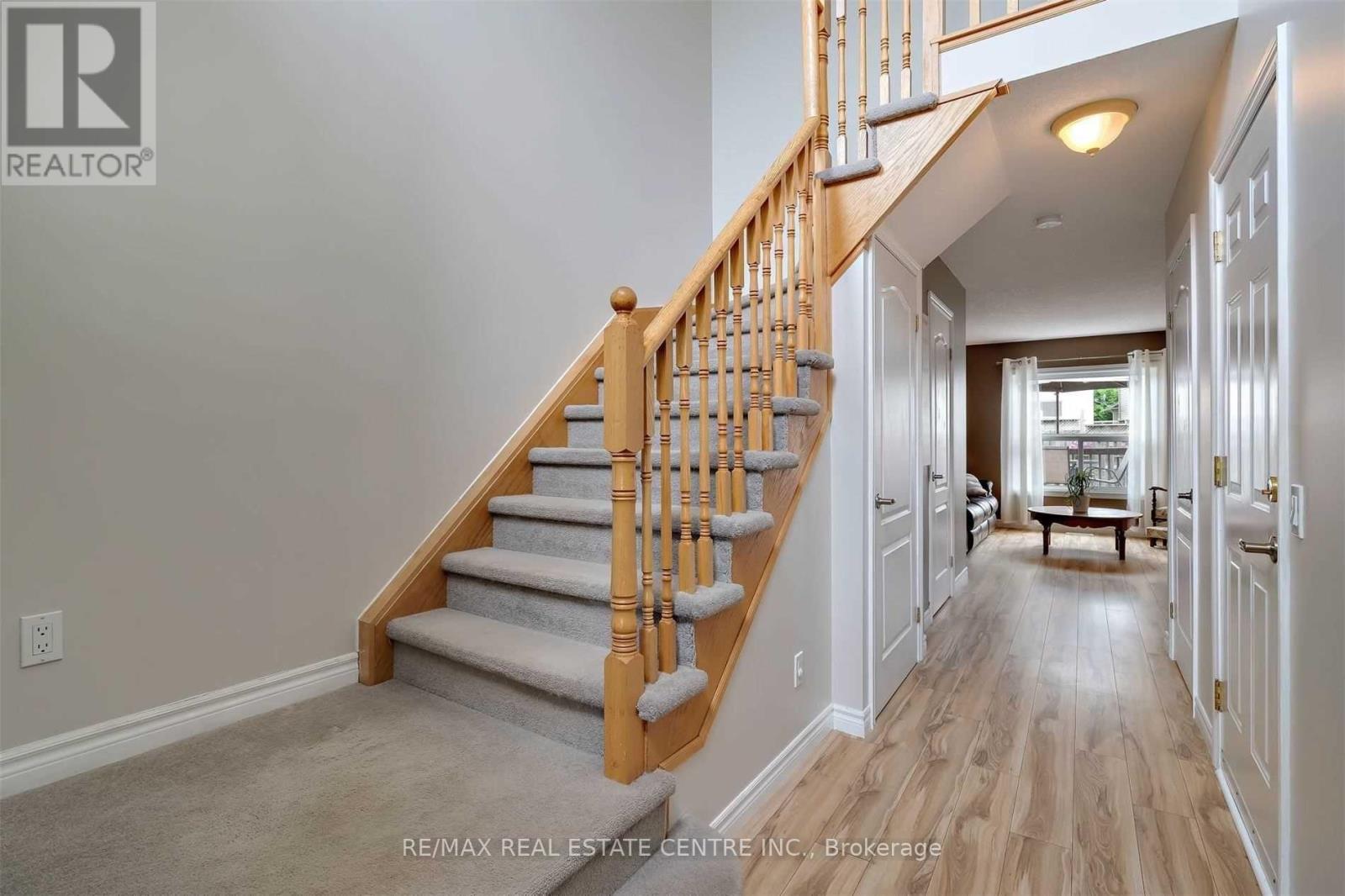 Property at 122 MARION STREET image 3