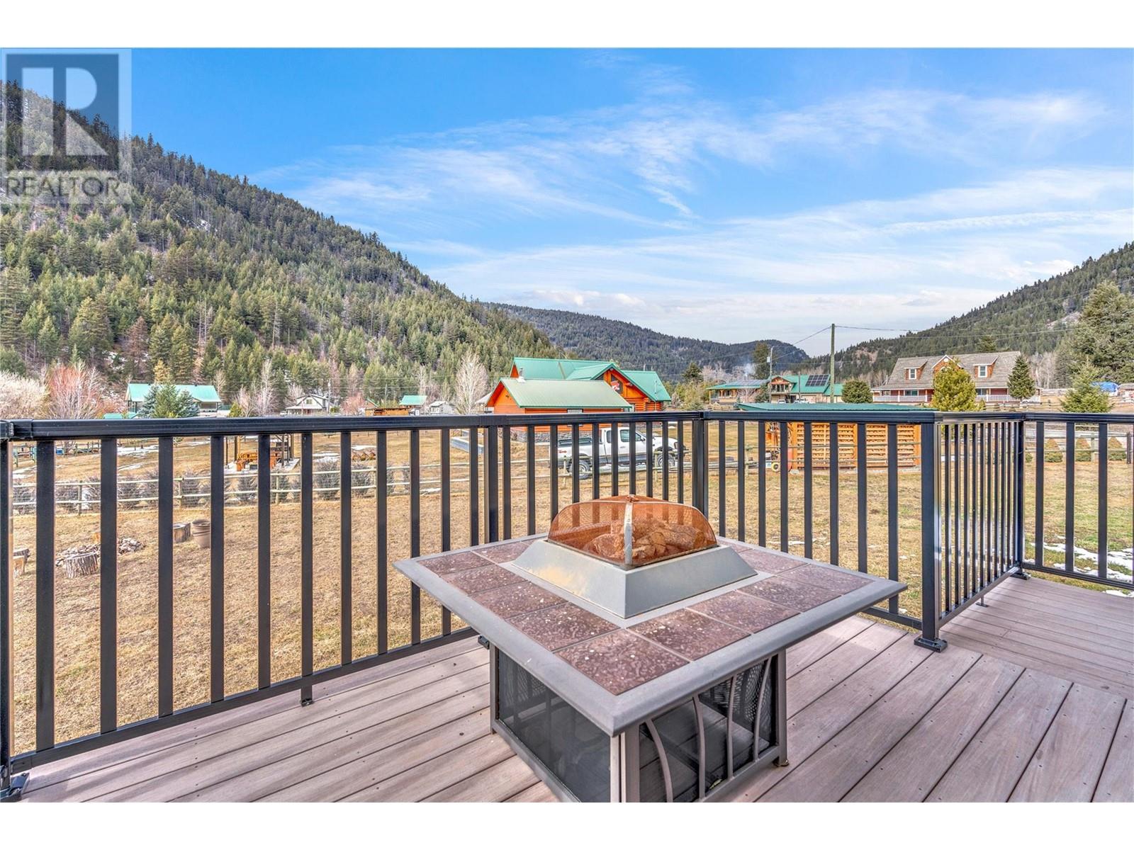 101 Skye Blue Loop, Princeton, BC V0X1W0