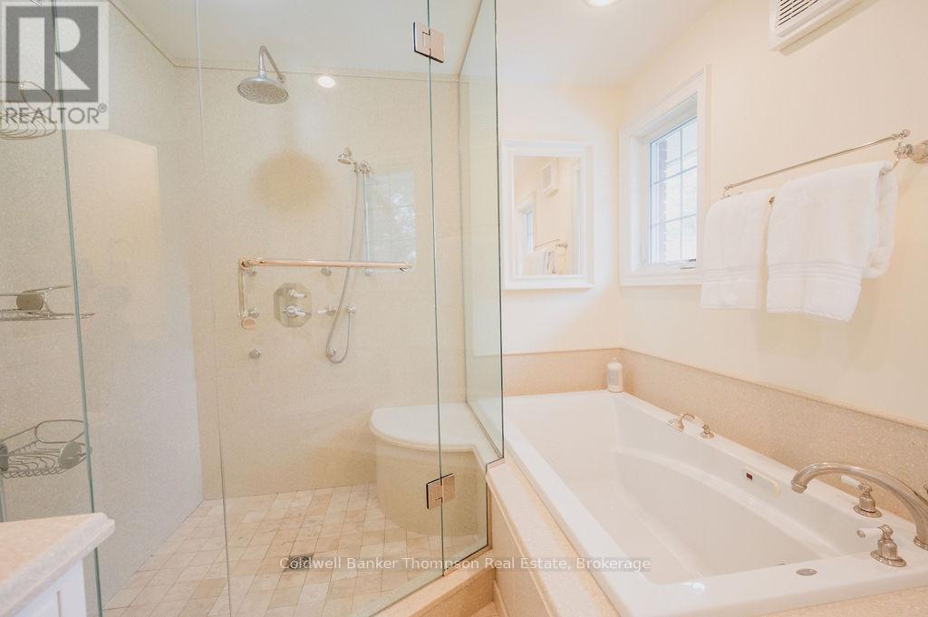 83 Scarlett Road, Machar, Ontario  P0A 1X0 - Photo 23 - X12145935