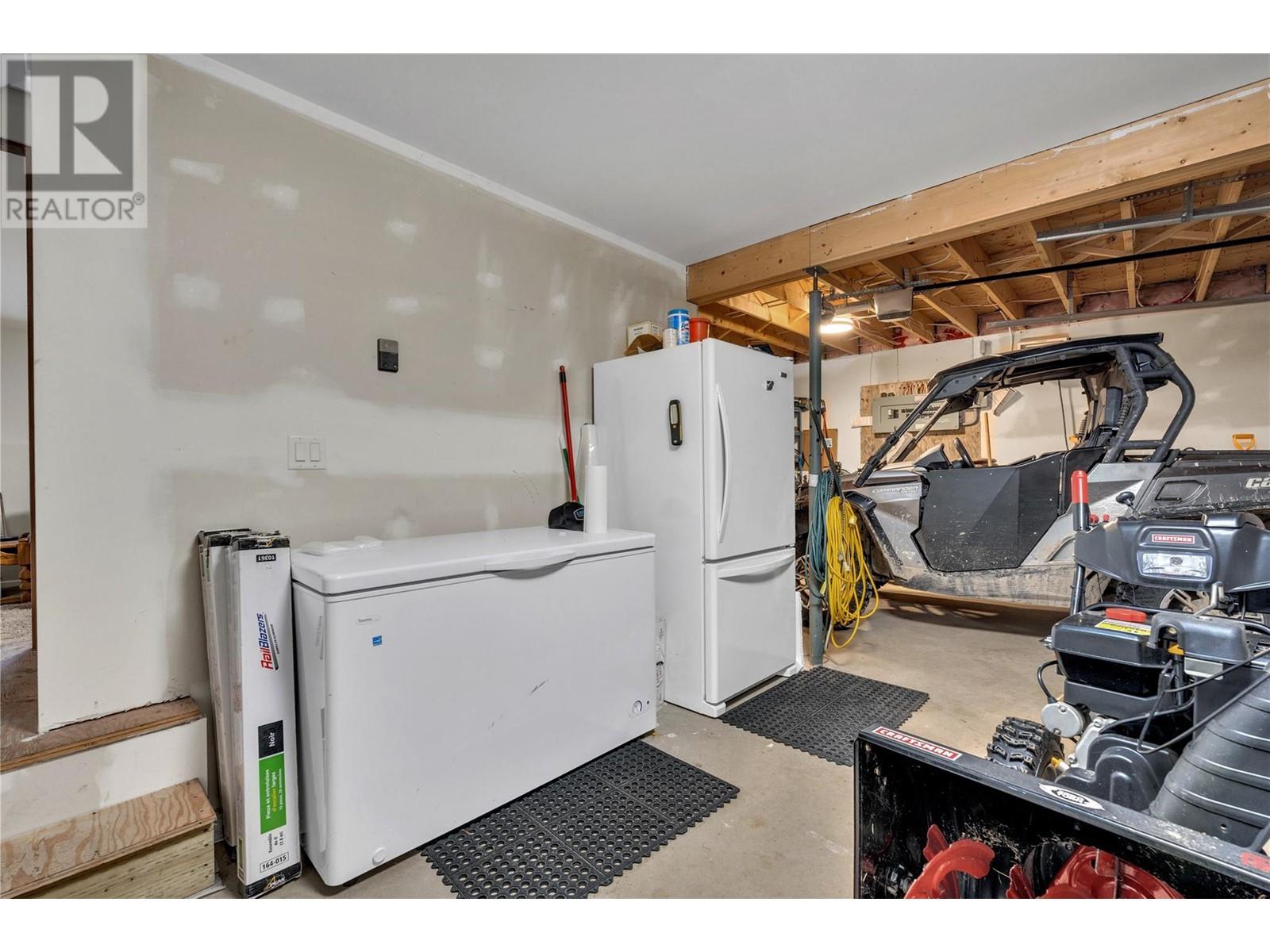 101 Skye Blue Loop, Princeton, BC V0X1W0
